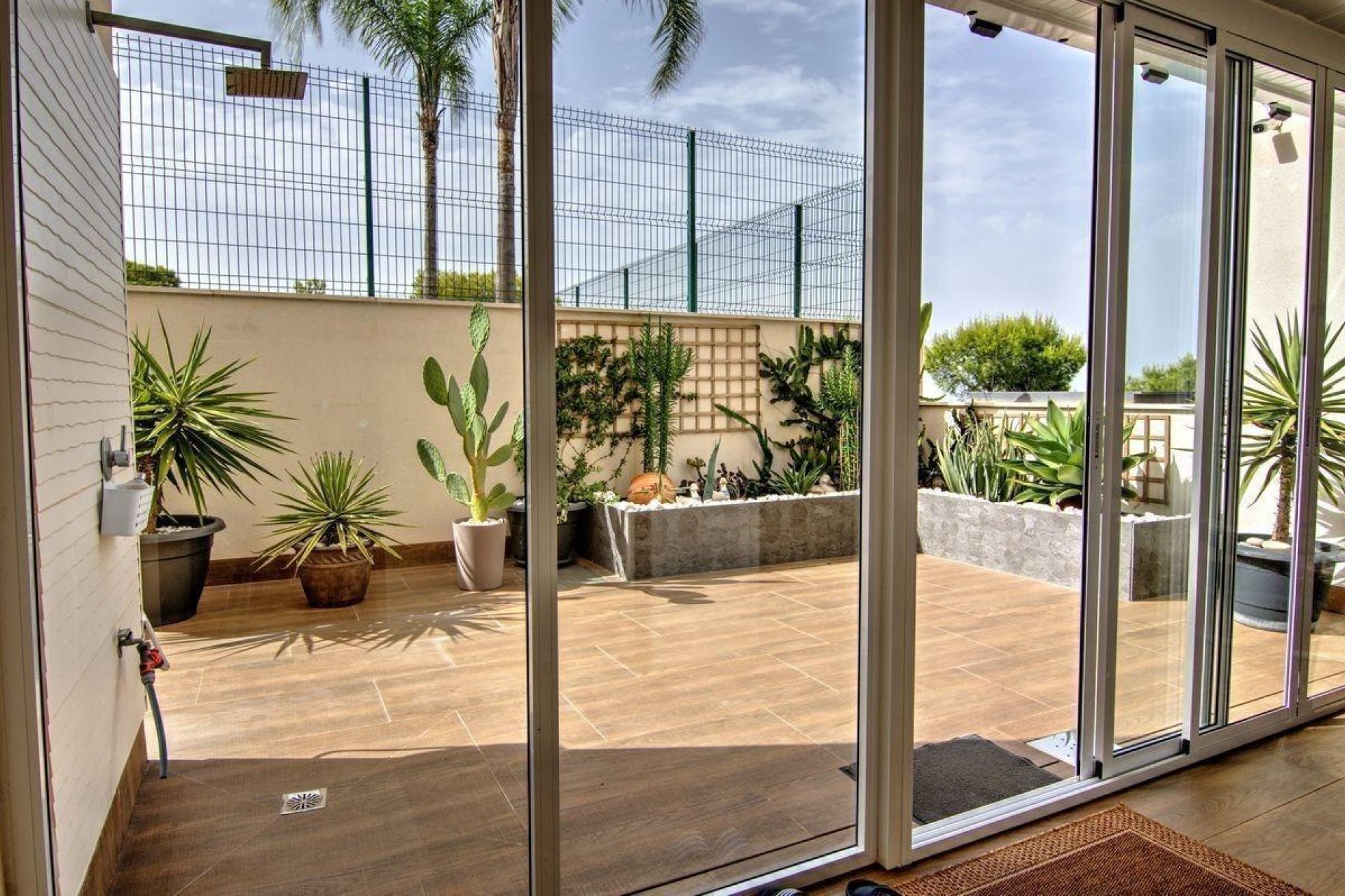 Resale - Villa * - San Miguel de Salinas * - Cerro Del Sol *