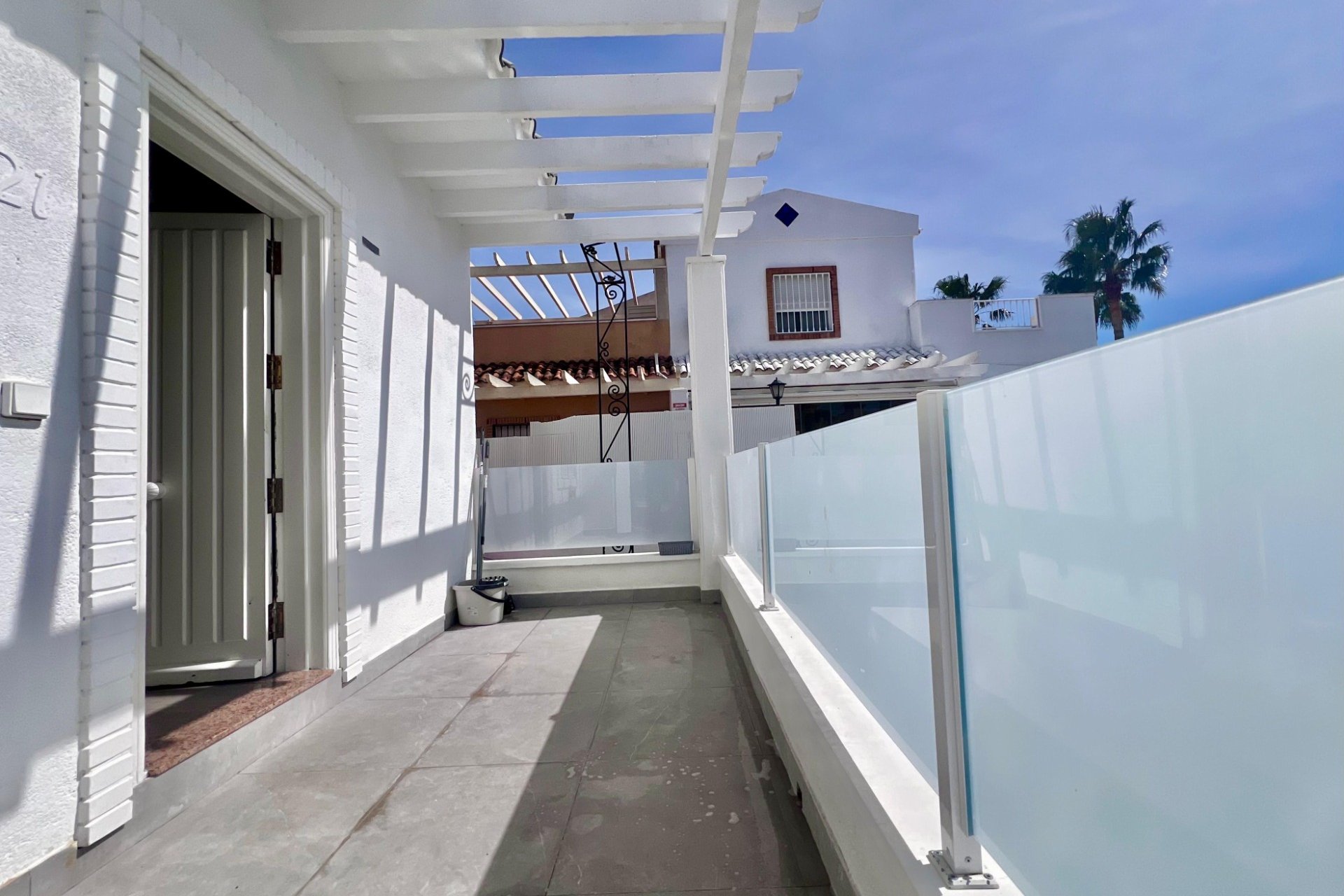 Resale - Villa * - San Miguel de Salinas * - Las Filipinas *