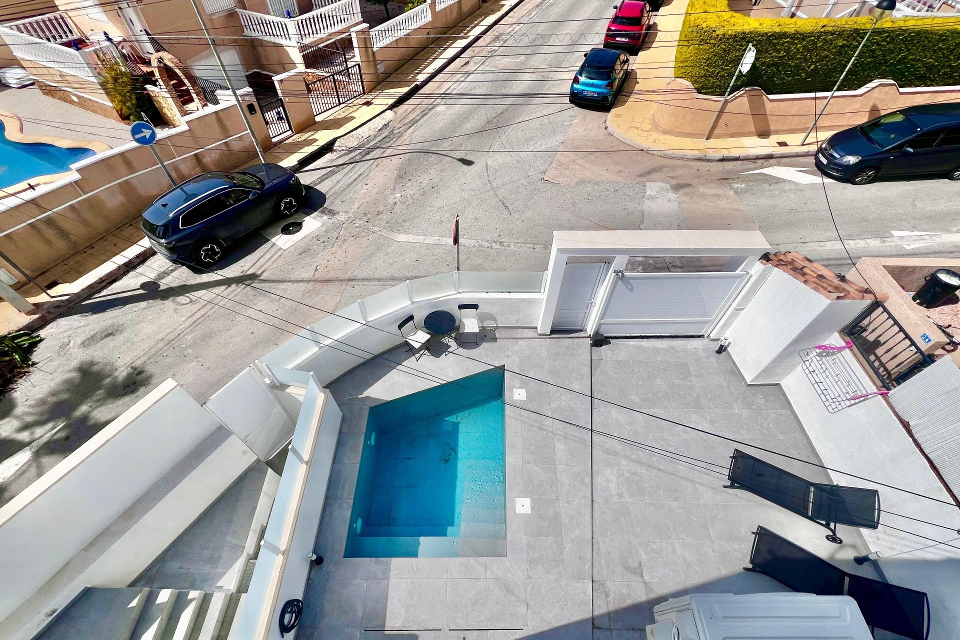 Resale - Villa * - San Miguel de Salinas * - Las Filipinas *