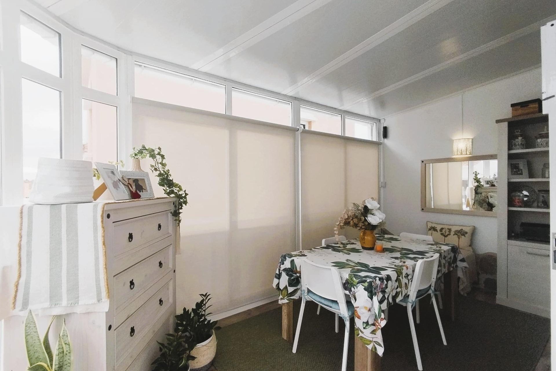 Resale - Villa * - San Miguel de Salinas * - Las Filipinas *