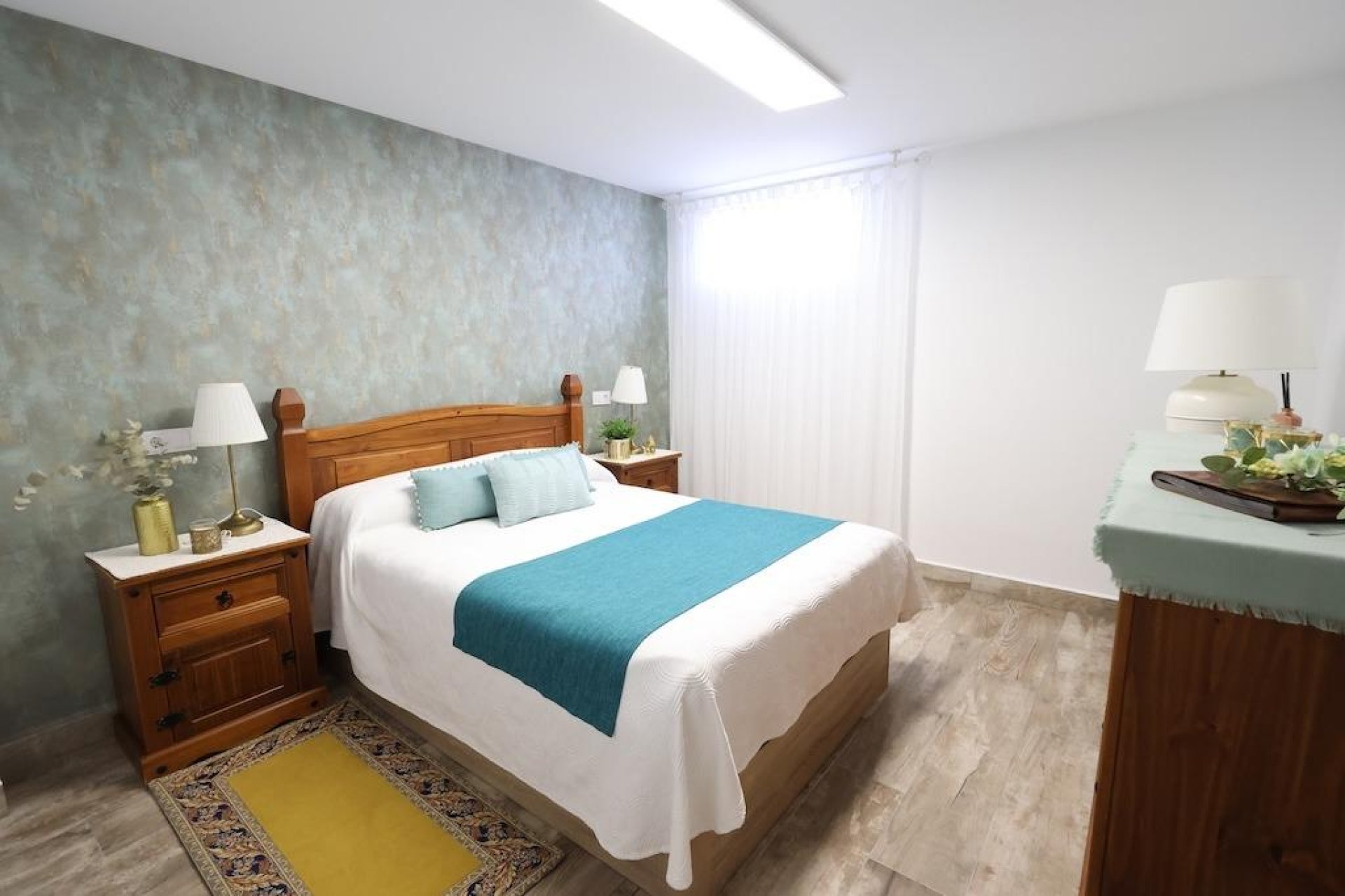 Resale - Villa * - San Miguel de Salinas * - Las Filipinas *