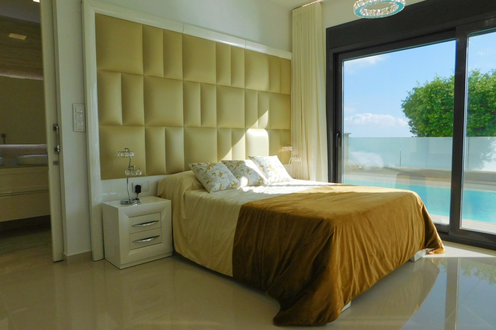 Resale - Villa * - San Miguel de Salinas - San Miguel de Salinas *