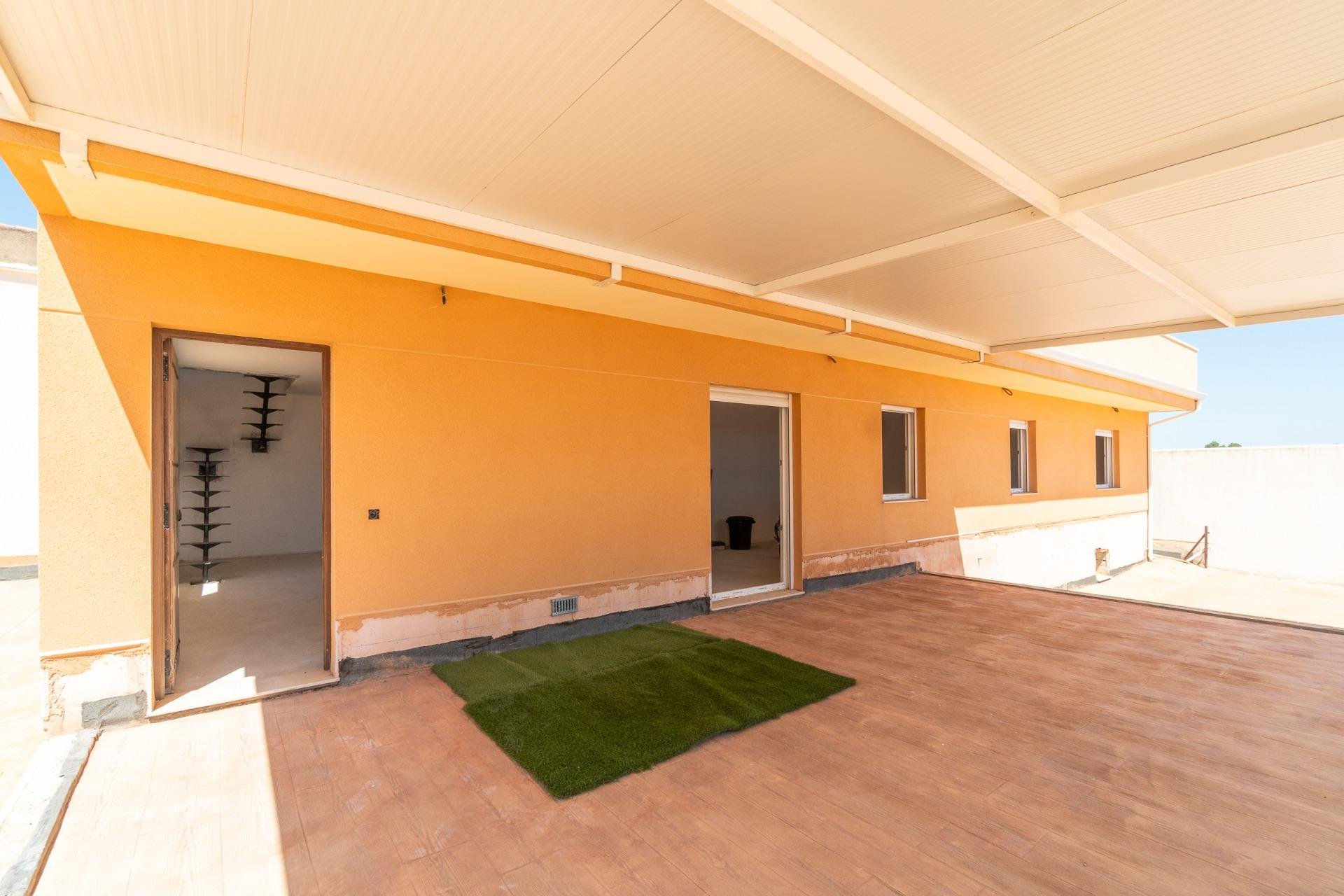 Resale - Villa * - San Miguel de Salinas * - Torremendo *
