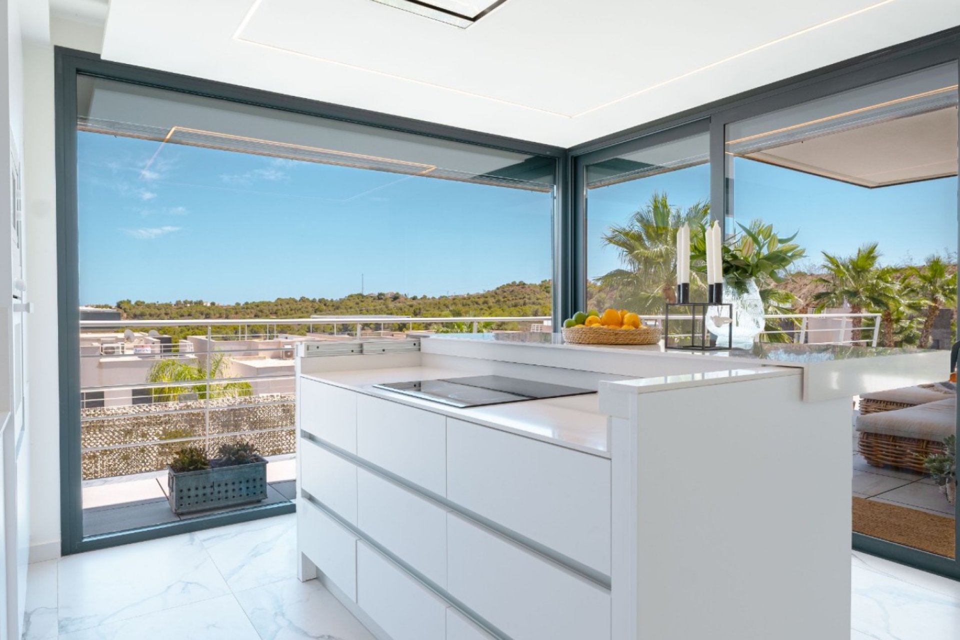 Resale - Villa * - San Miguel de Salinas *