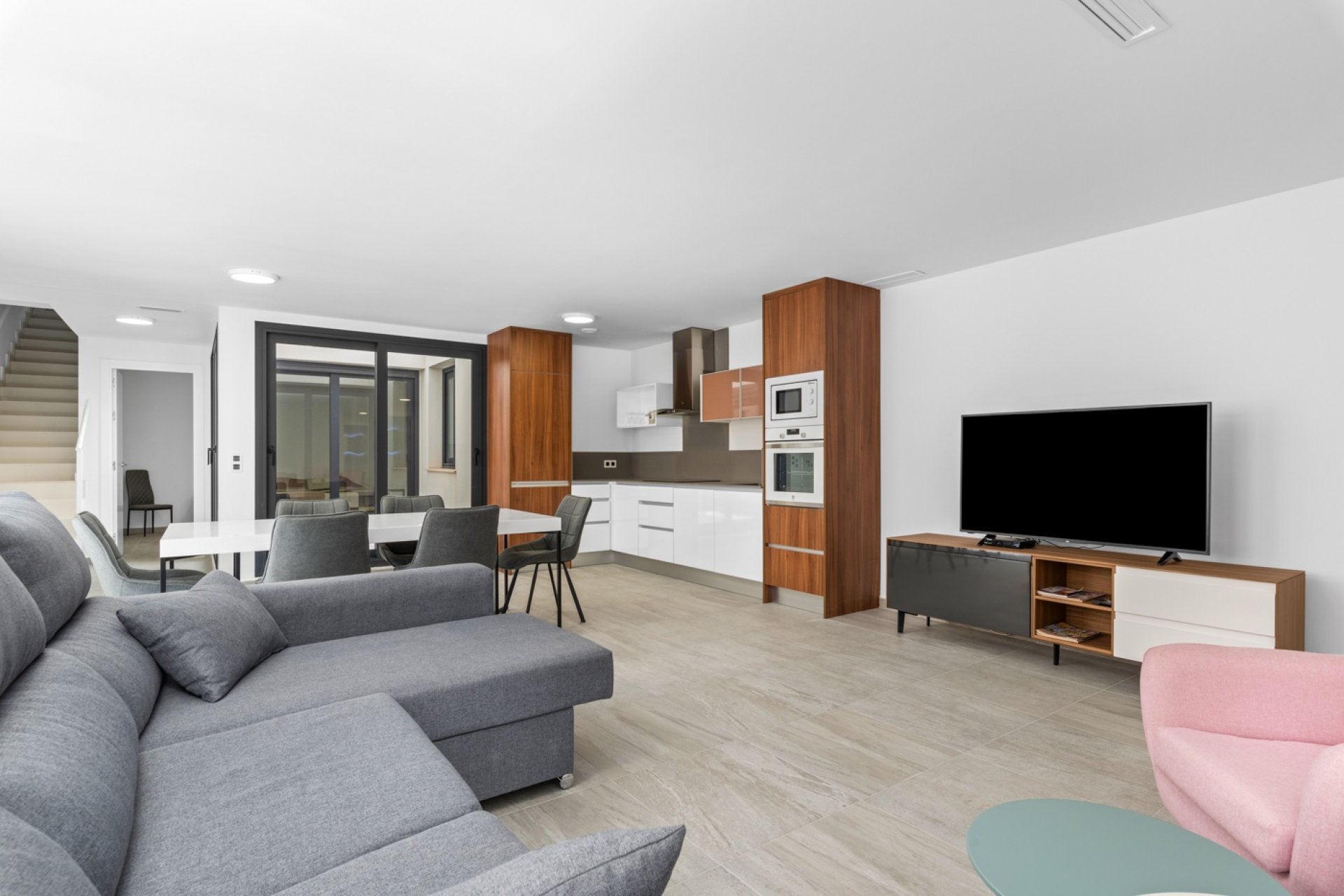 Resale - Villa * - San Miguel de Salinas *