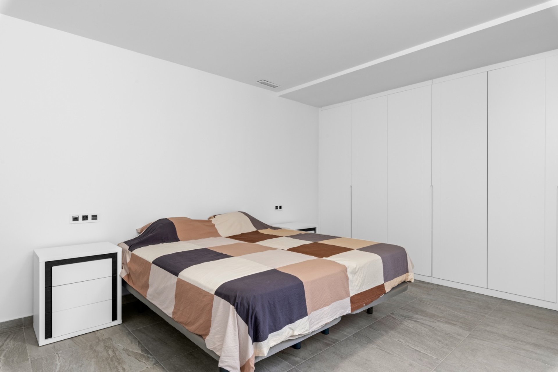 Resale - Villa * - San Miguel de Salinas *