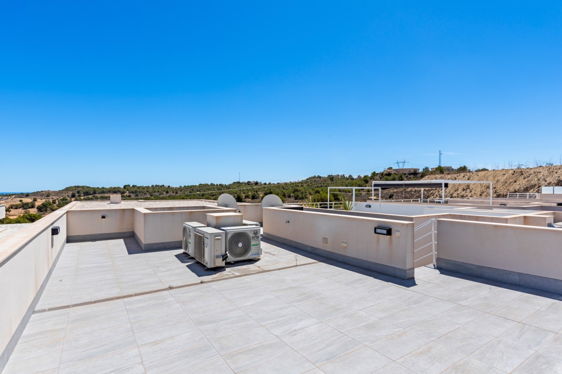 Resale - Villa * - San Miguel de Salinas *