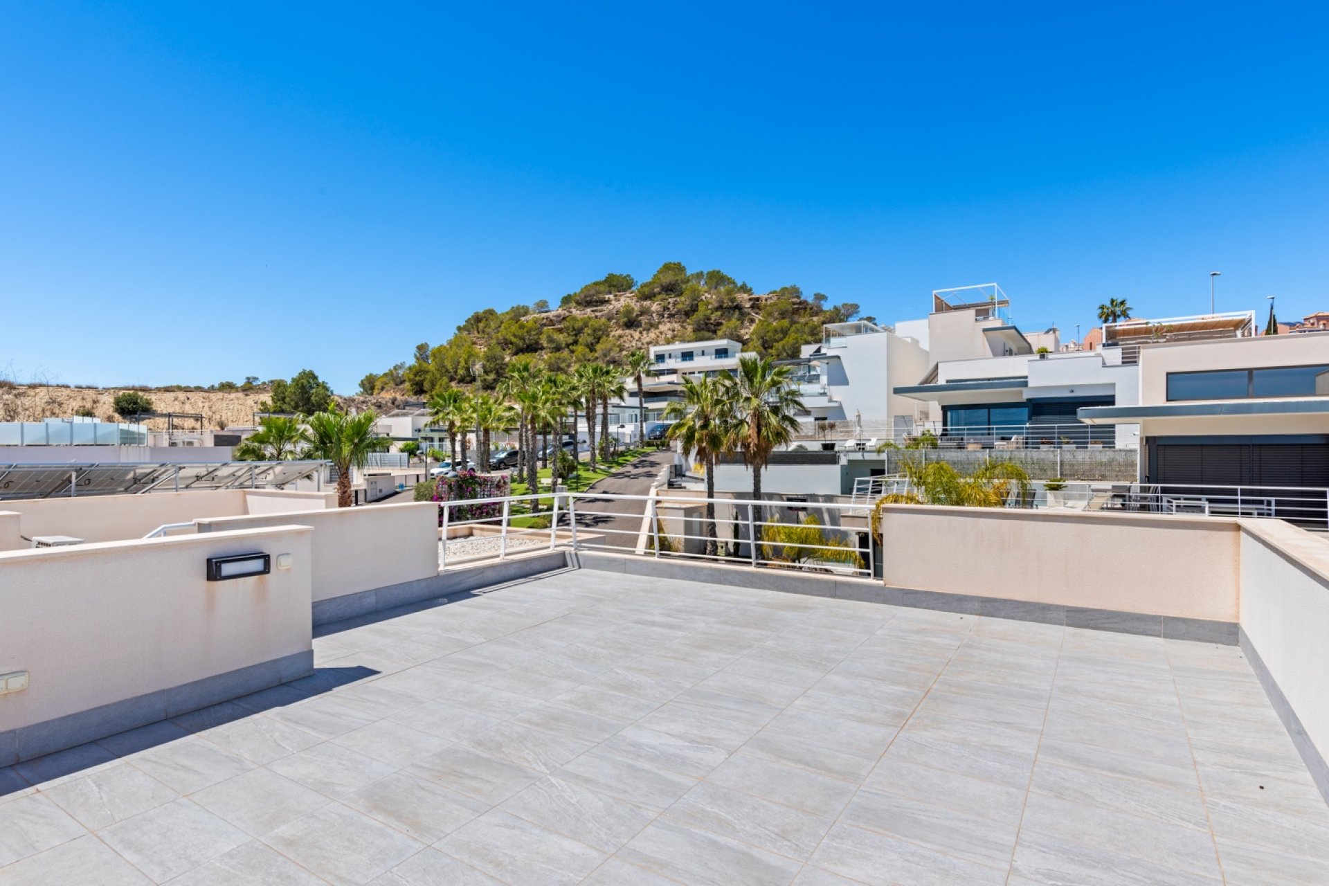 Resale - Villa * - San Miguel de Salinas *