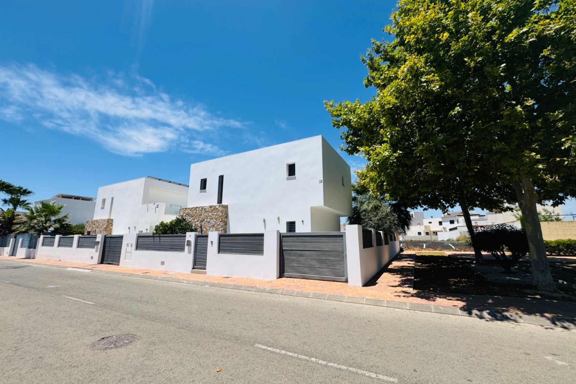 Resale - Villa * - San Pedro del Pinatar * - Lo Pagan *