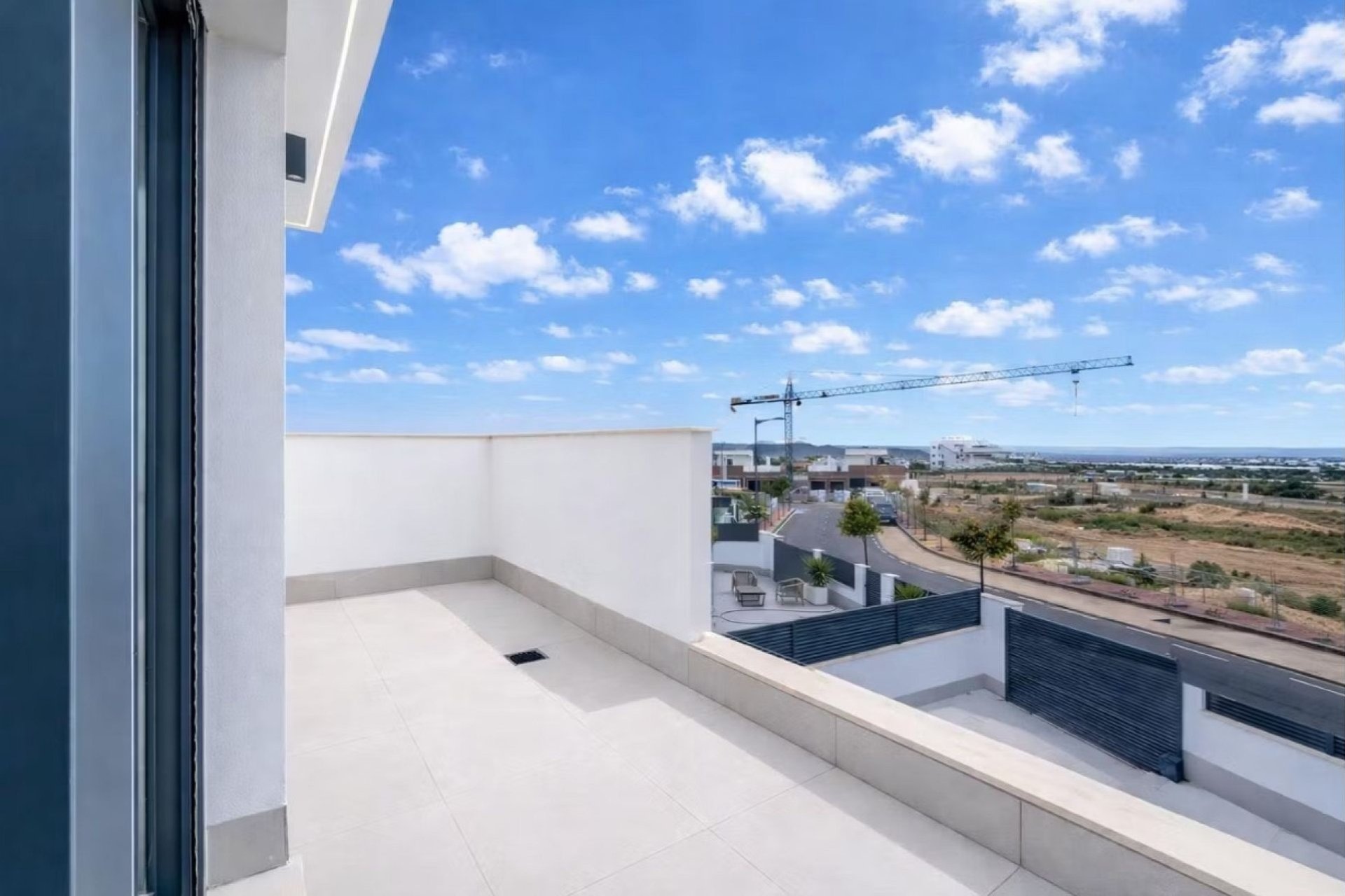 Resale - Villa * - Santa Rosalia *