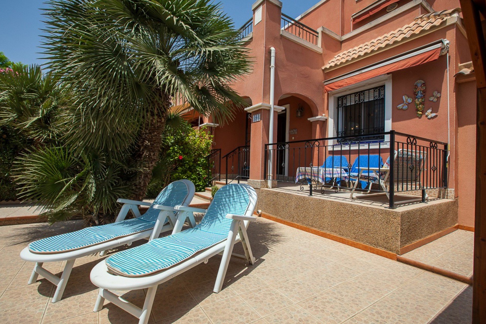 Resale - Villa / Semi-detached - Los Montesinos - La Herada