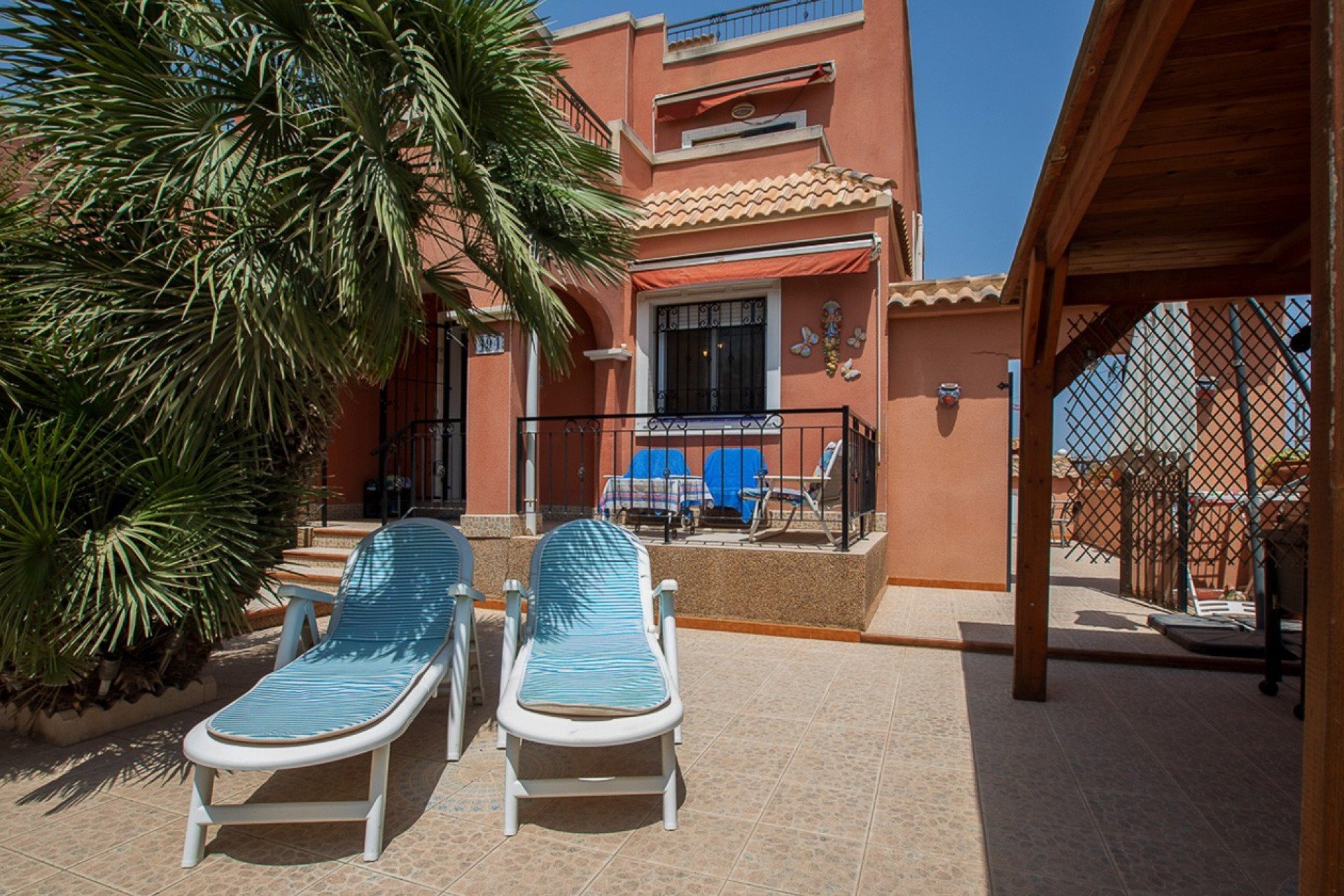 Resale - Villa / Semi-detached - Los Montesinos - La Herada