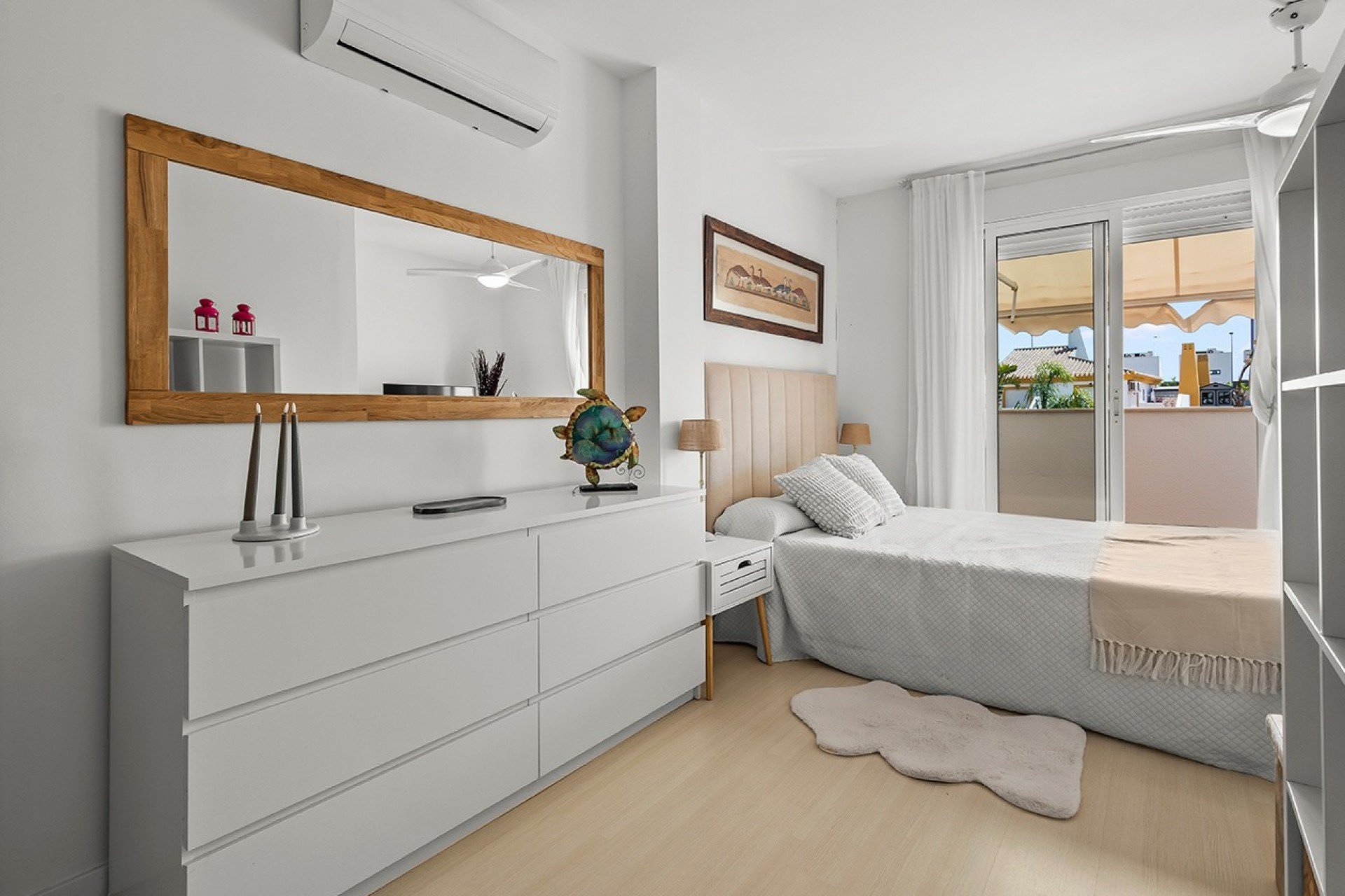 Resale - Villa * - Torre de La Horadada - Pueblo Latino