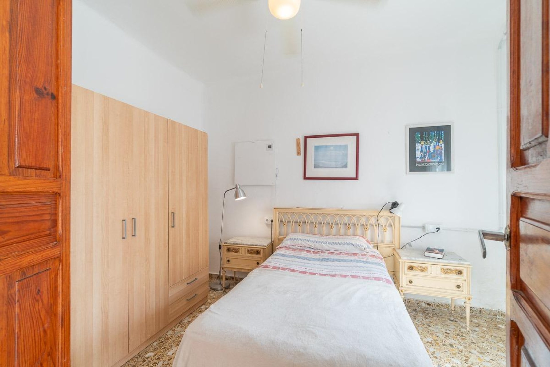 Resale - Villa * - Torre - Pacheco - Roldán