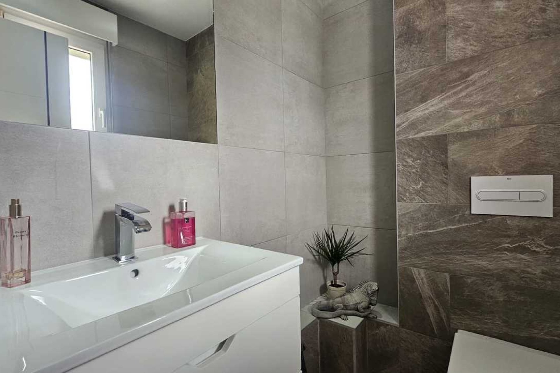 Resale - Villa * - Torremendo *