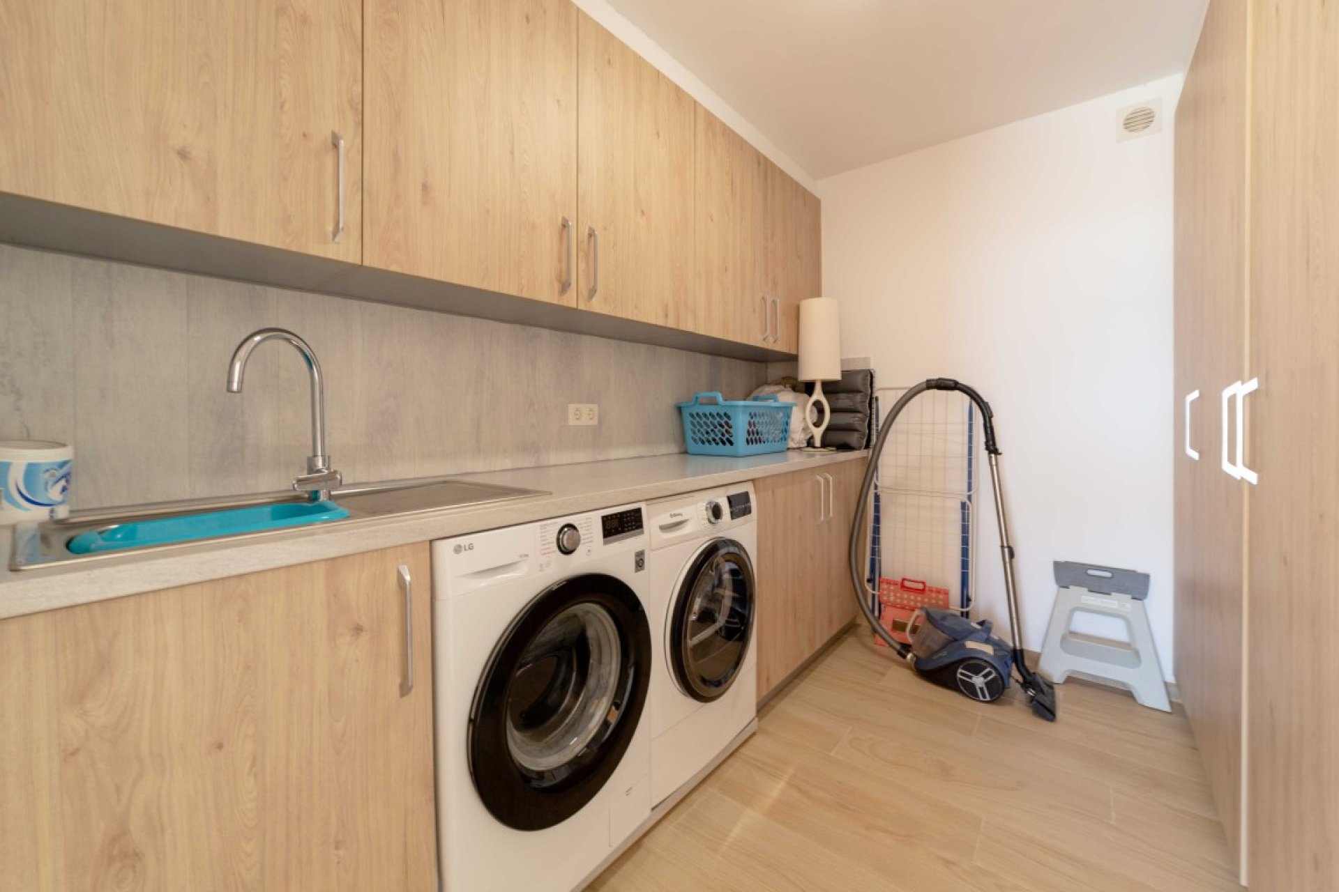 Resale - Villa * - Torreta Florida - Torretas *