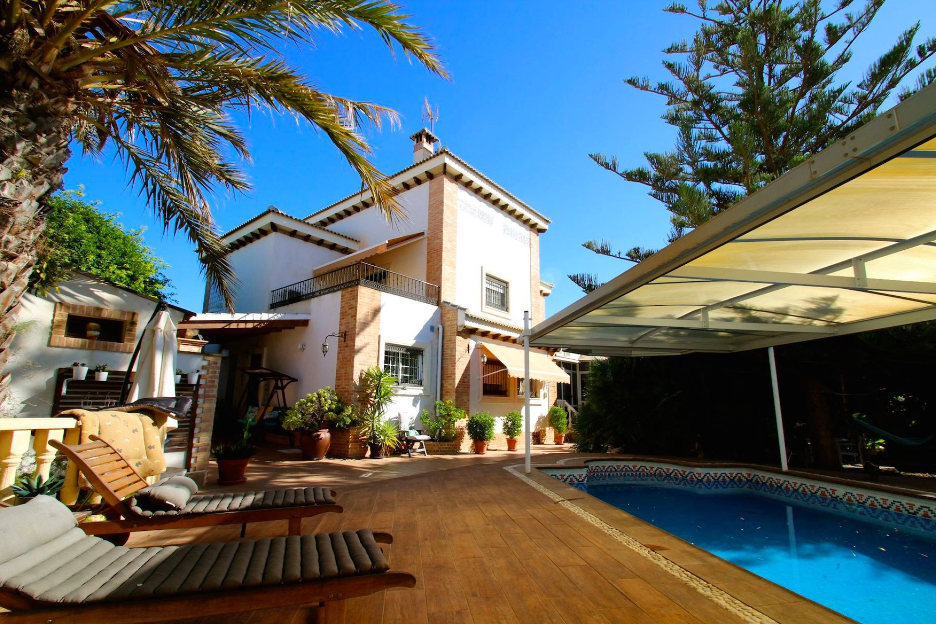 Resale - Villa - Torrevieja - Aguas Nuevas