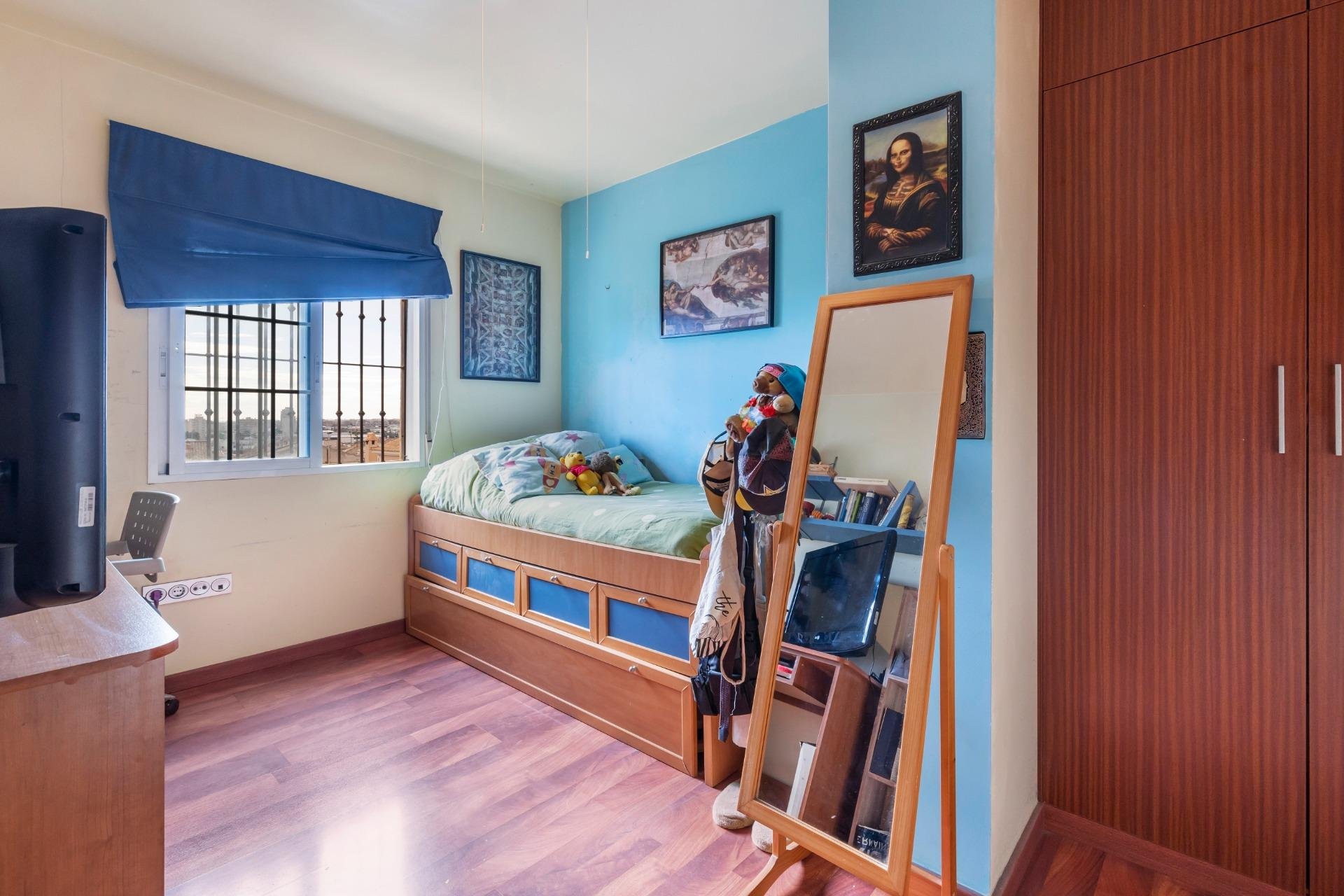 Resale - Villa * - Torrevieja - Aguas Nuevas *