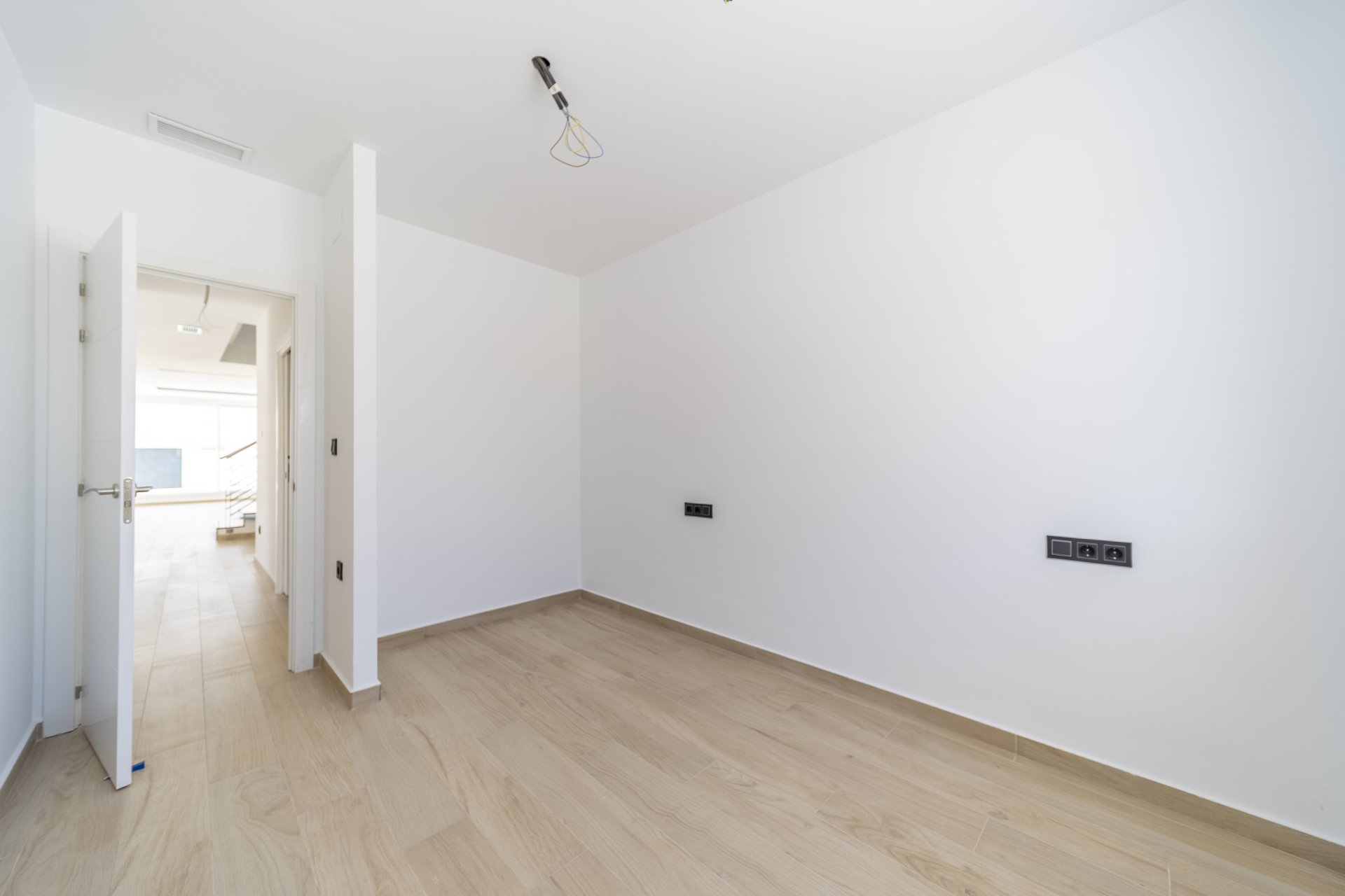 Resale - Villa * - Torrevieja - Aguas Nuevas *