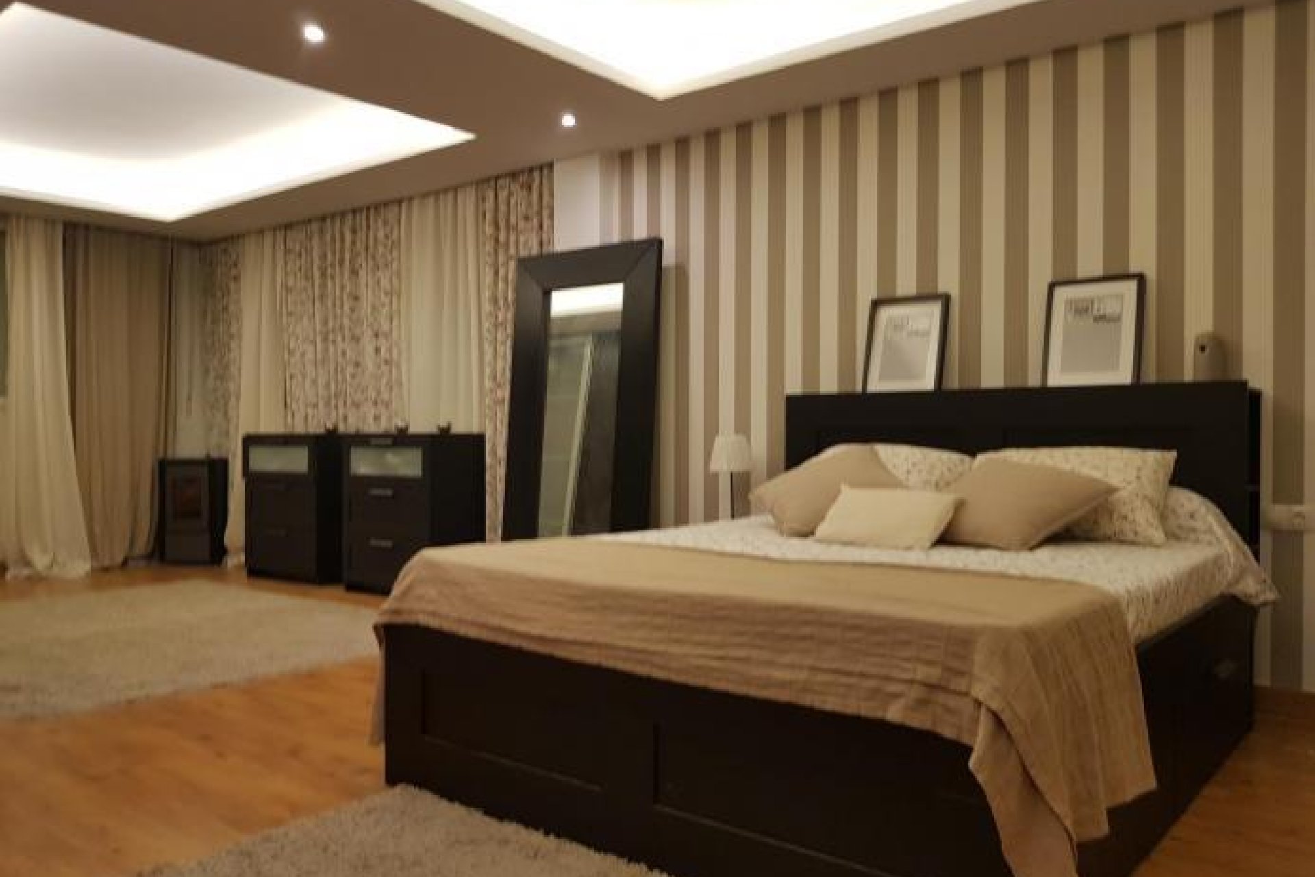 Resale - Villa * - Torrevieja * - Aguas Nuevas *