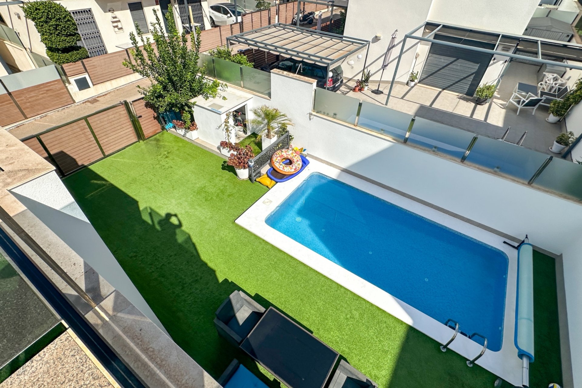 Resale - Villa * - Torrevieja * - Aguas Nuevas *