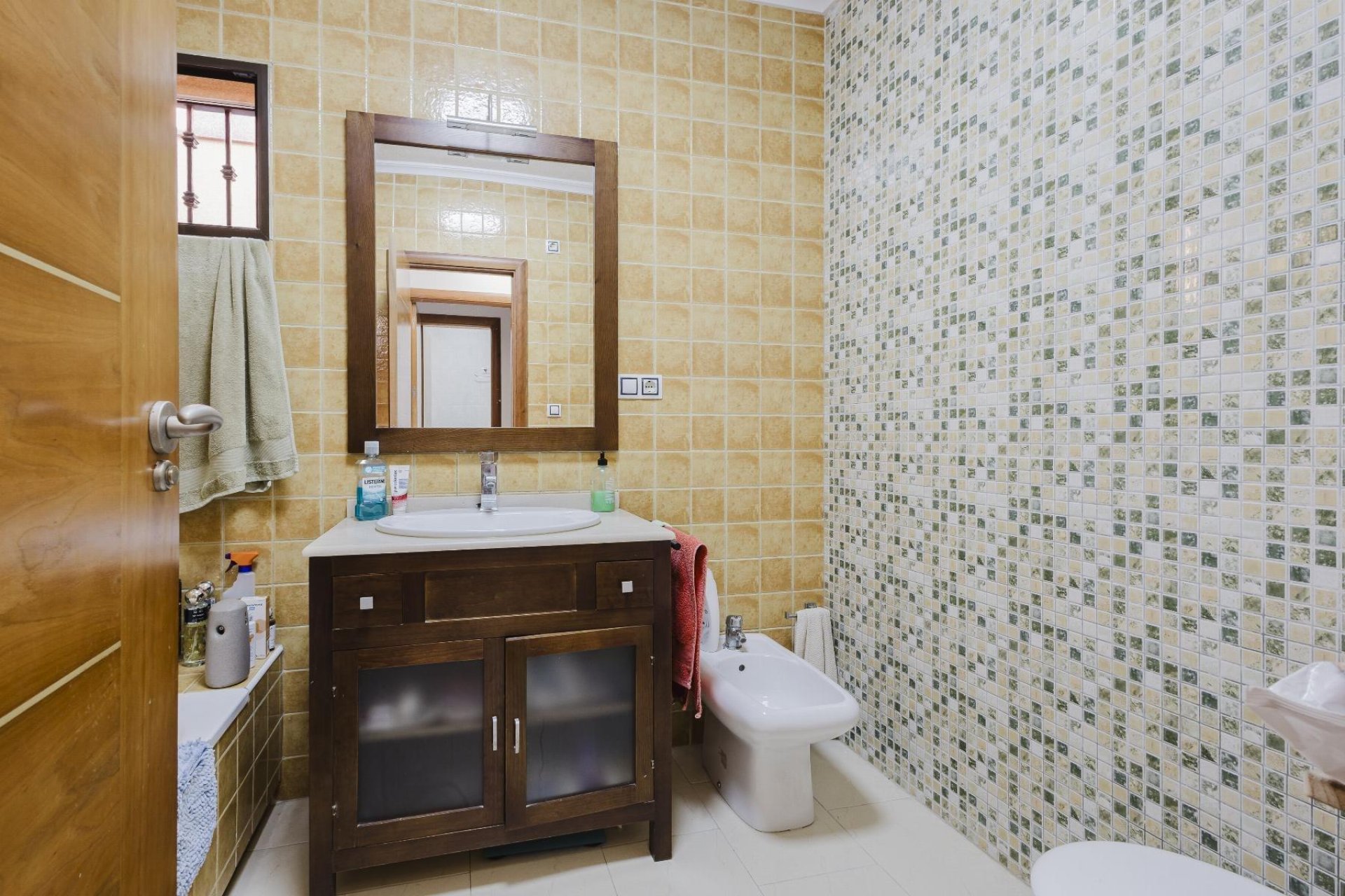 Resale - Villa * - Torrevieja * - Aguas Nuevas *