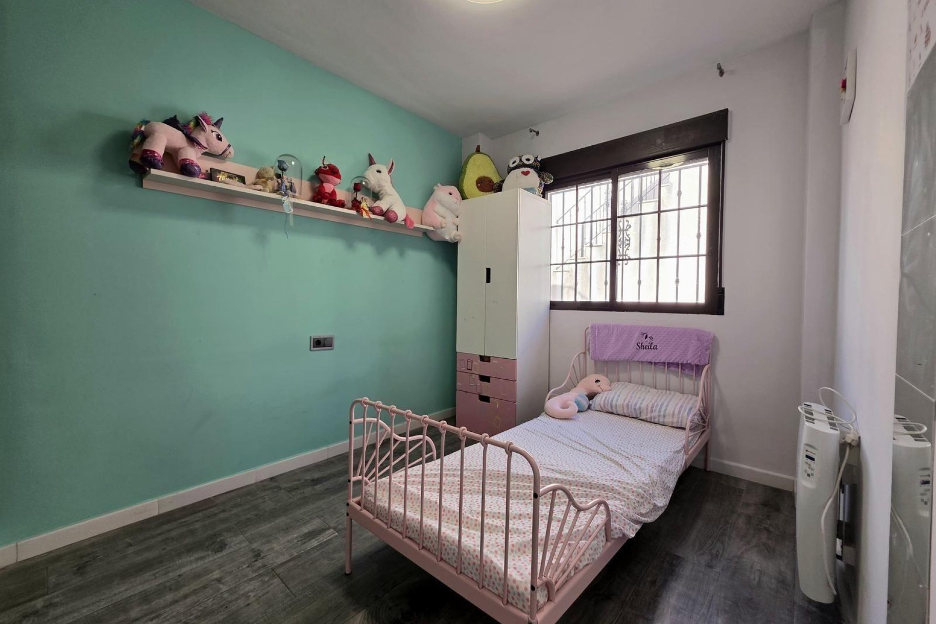 Resale - Villa * - Torrevieja * - Aguas Nuevas *