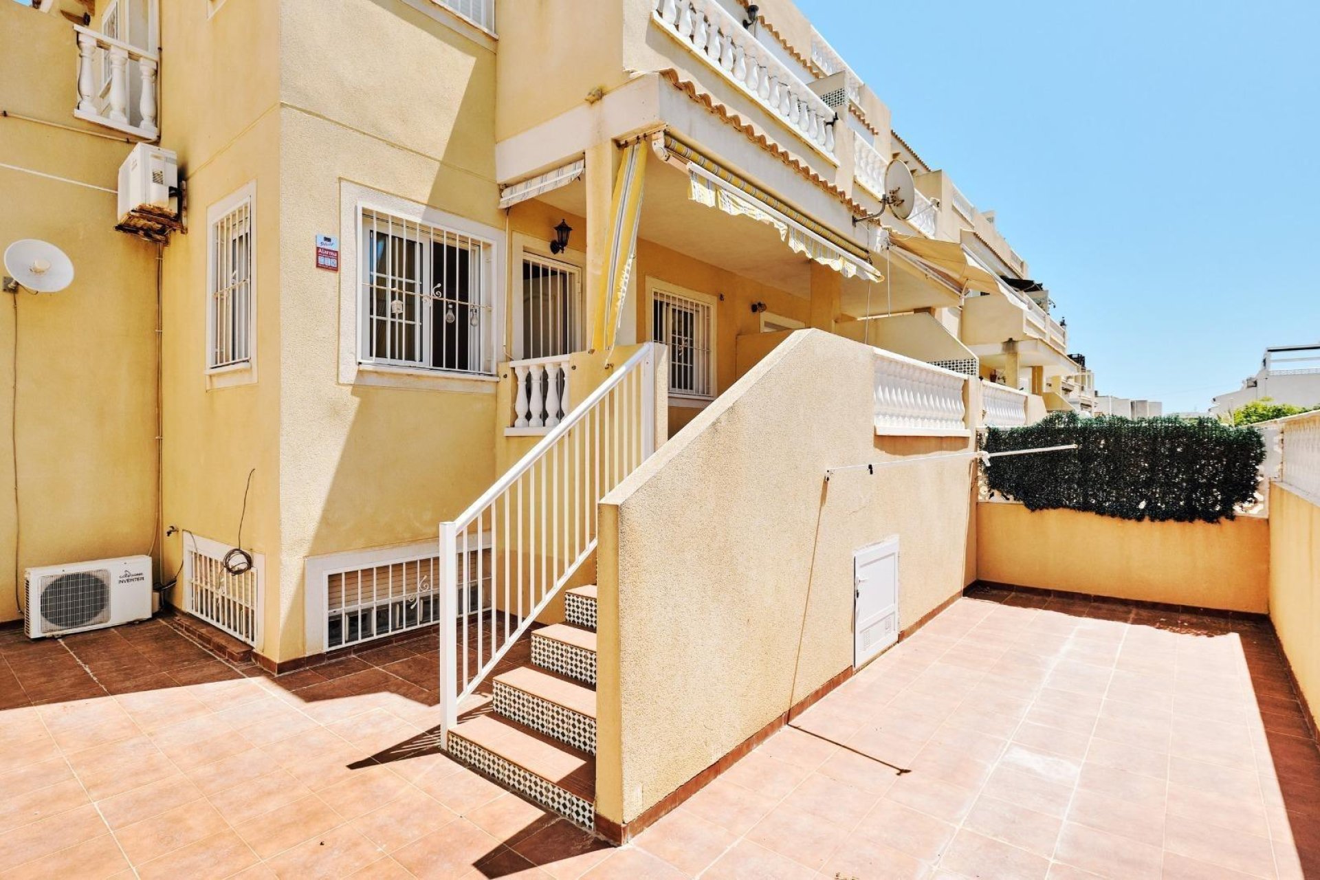 Resale - Villa - Torrevieja - Cabo cervera