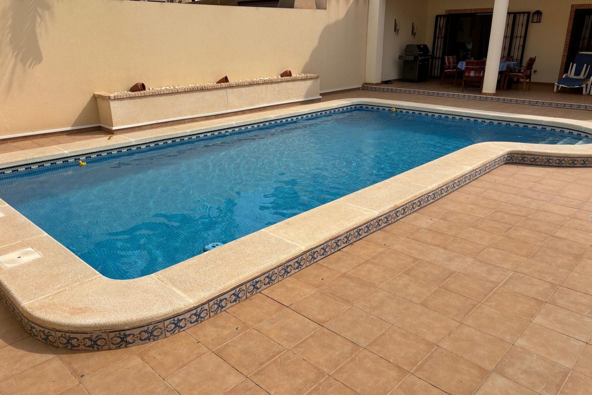 Resale - Villa - Torrevieja Centro - Torrevieja