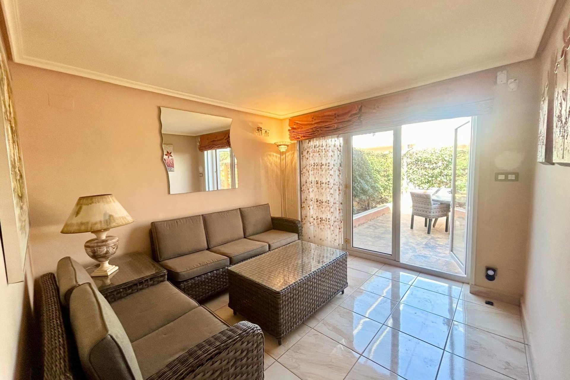 Resale - Villa - Torrevieja - El Chaparral