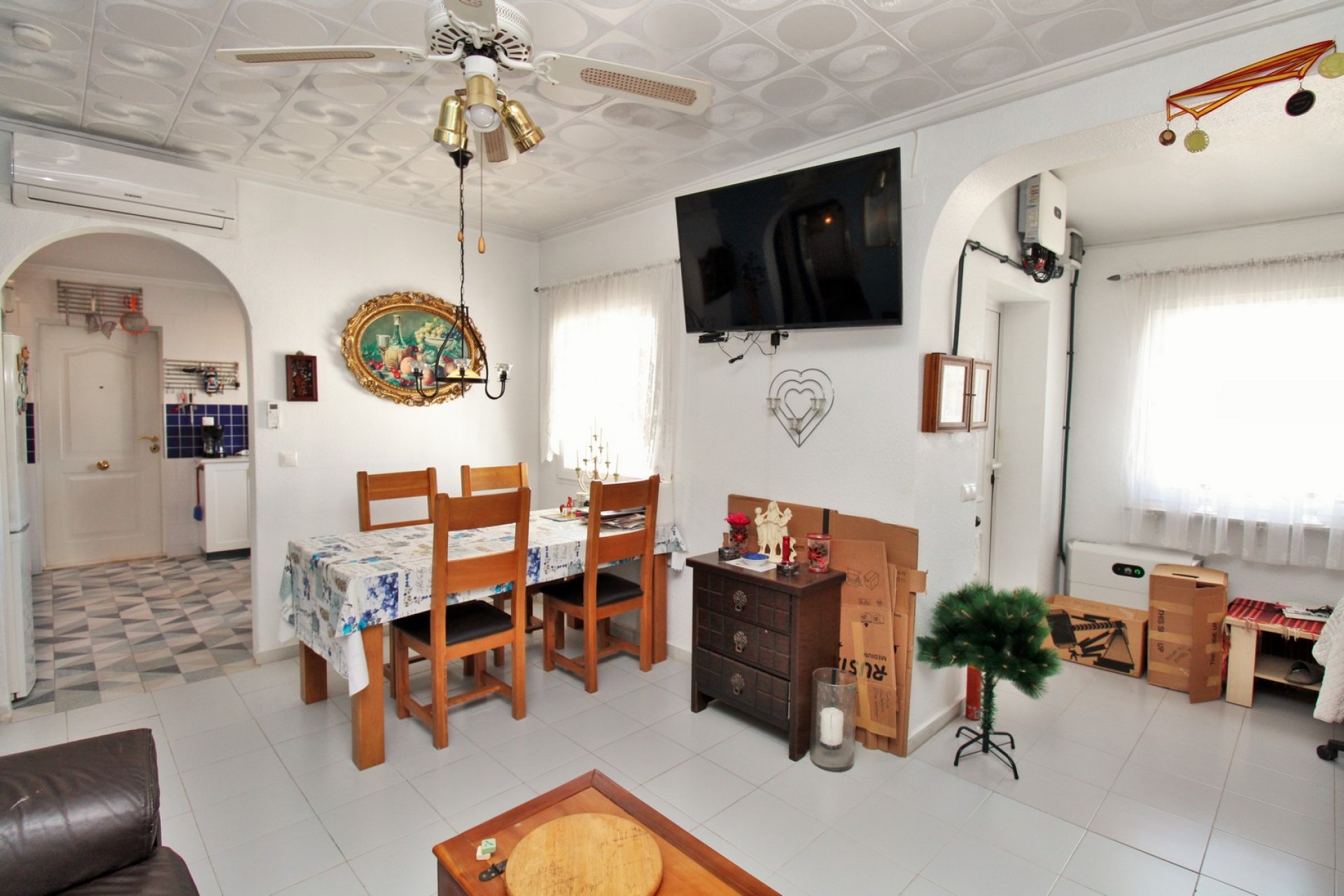 Resale - Villa * - Torrevieja - El chaparral *