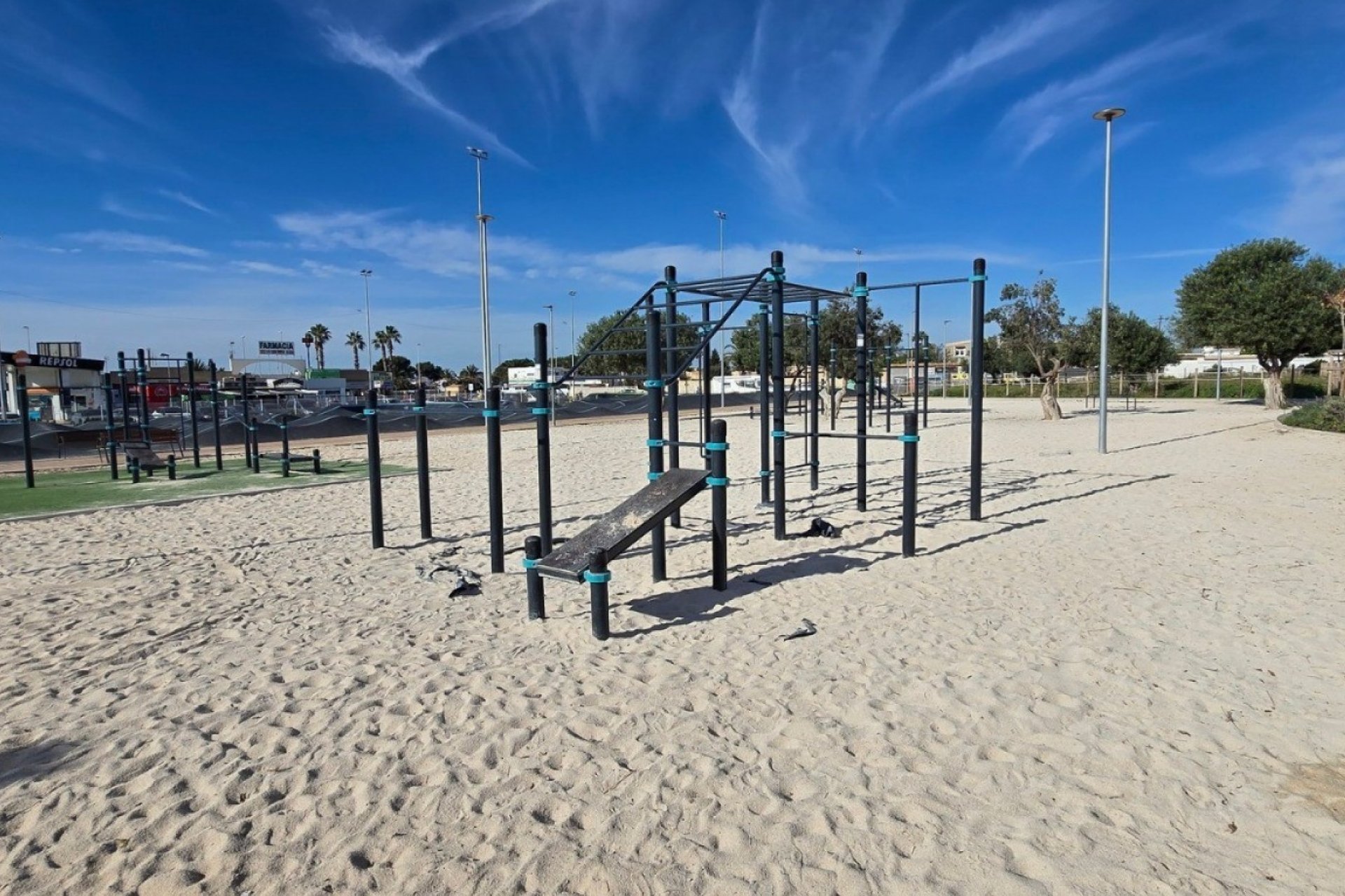 Resale - Villa * - Torrevieja * - El chaparral *