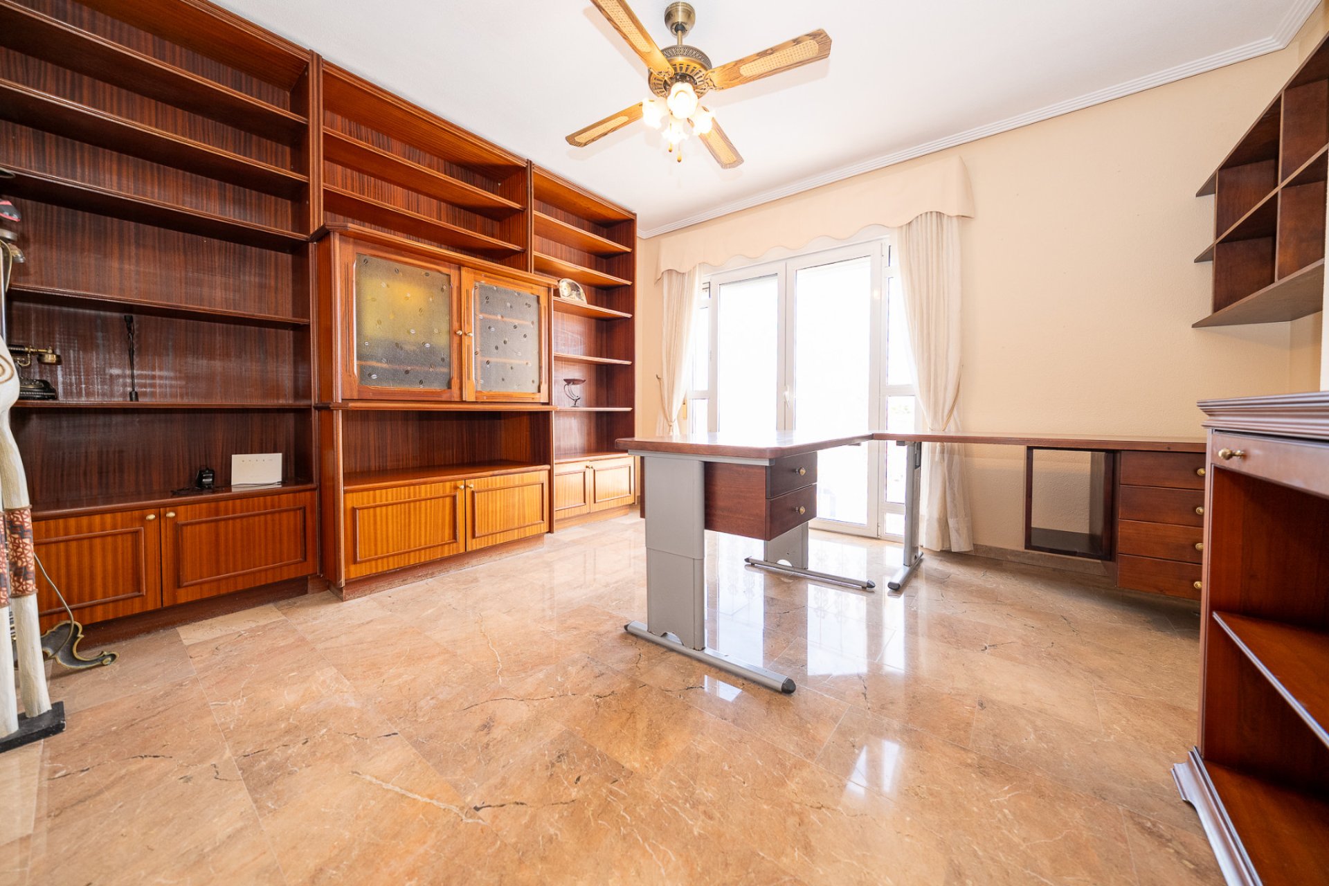 Resale - Villa * - Torrevieja * - El chaparral *