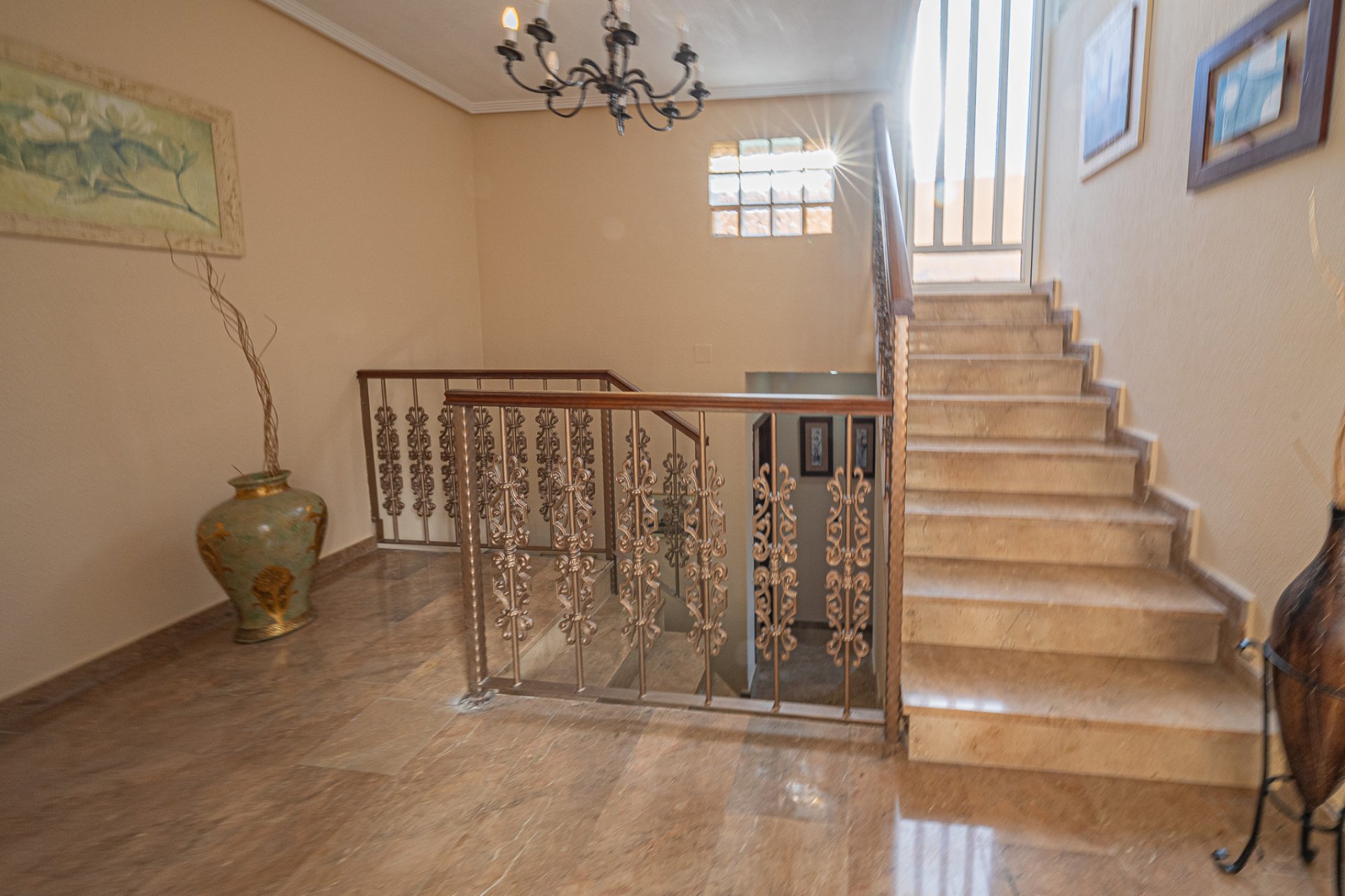 Resale - Villa * - Torrevieja * - El chaparral *