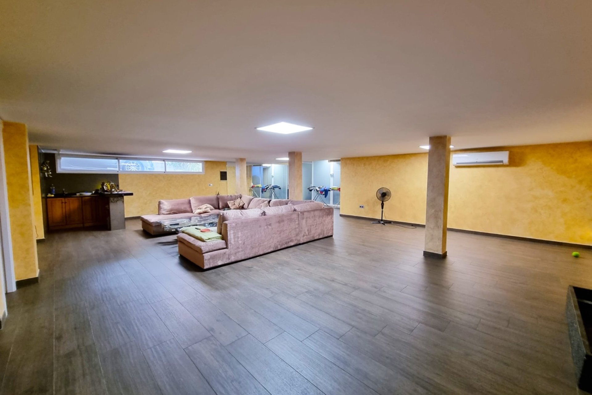 Resale - Villa * - Torrevieja - La Mata *