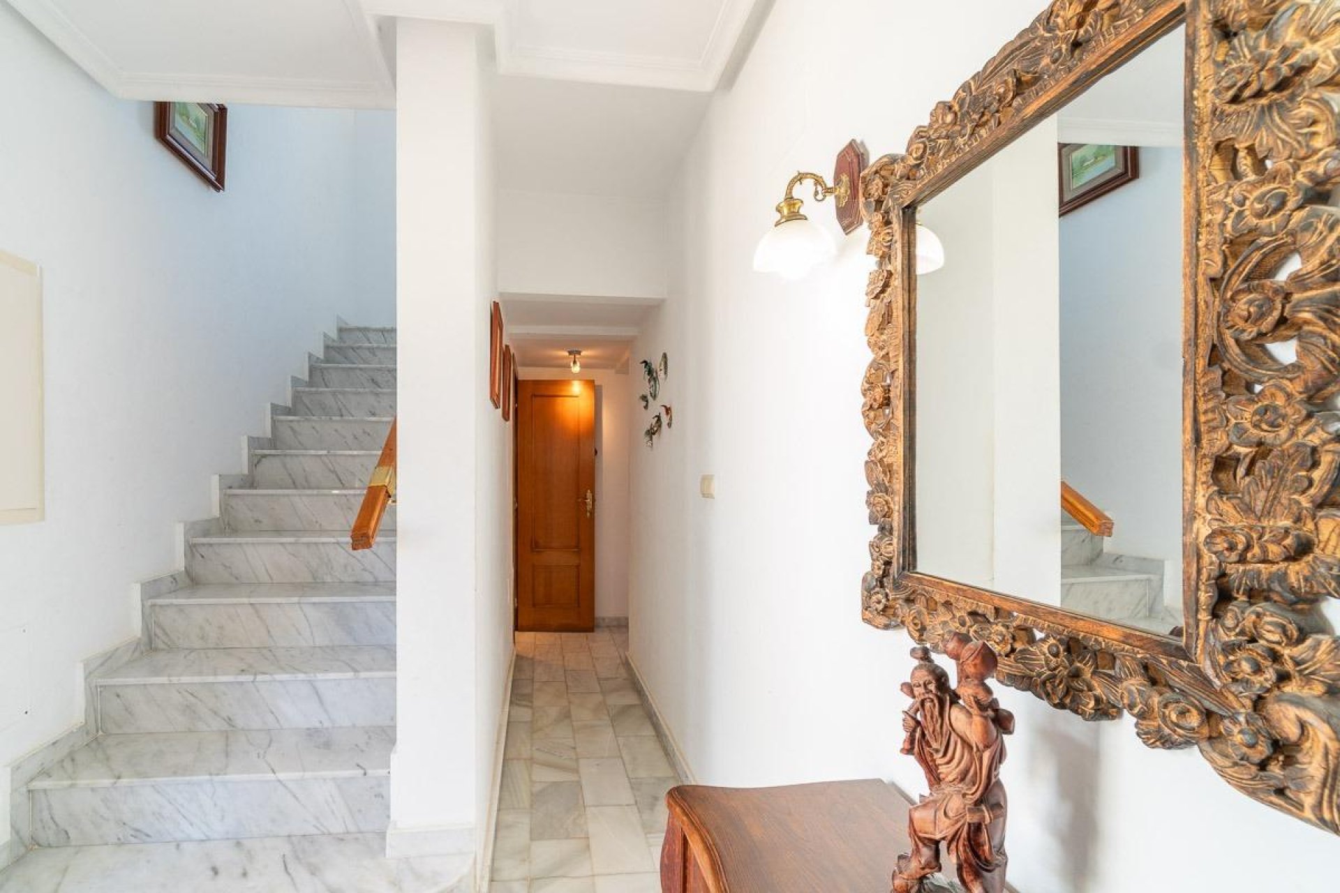 Resale - Villa * - Torrevieja * - La Mata *