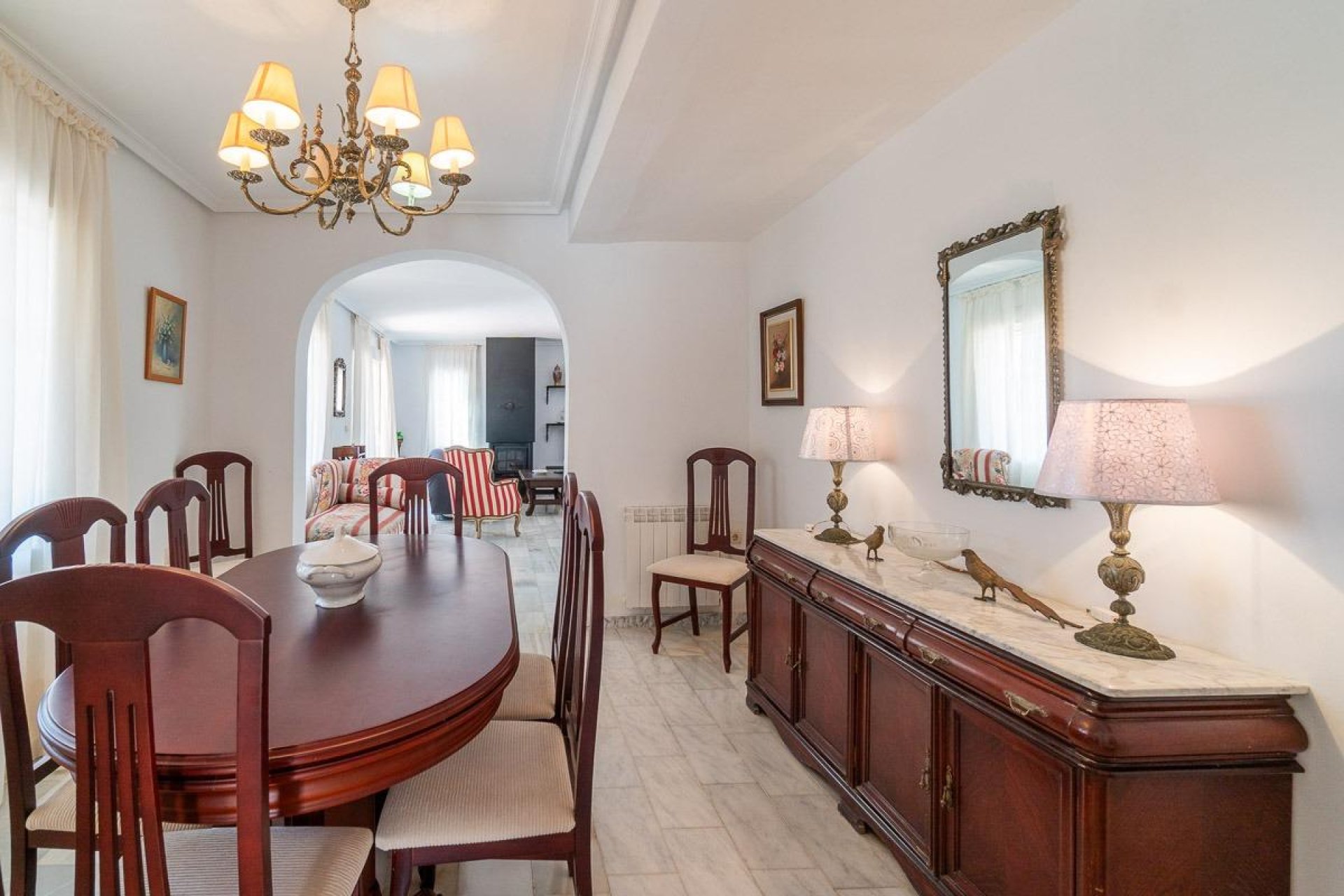 Resale - Villa * - Torrevieja * - La Mata *