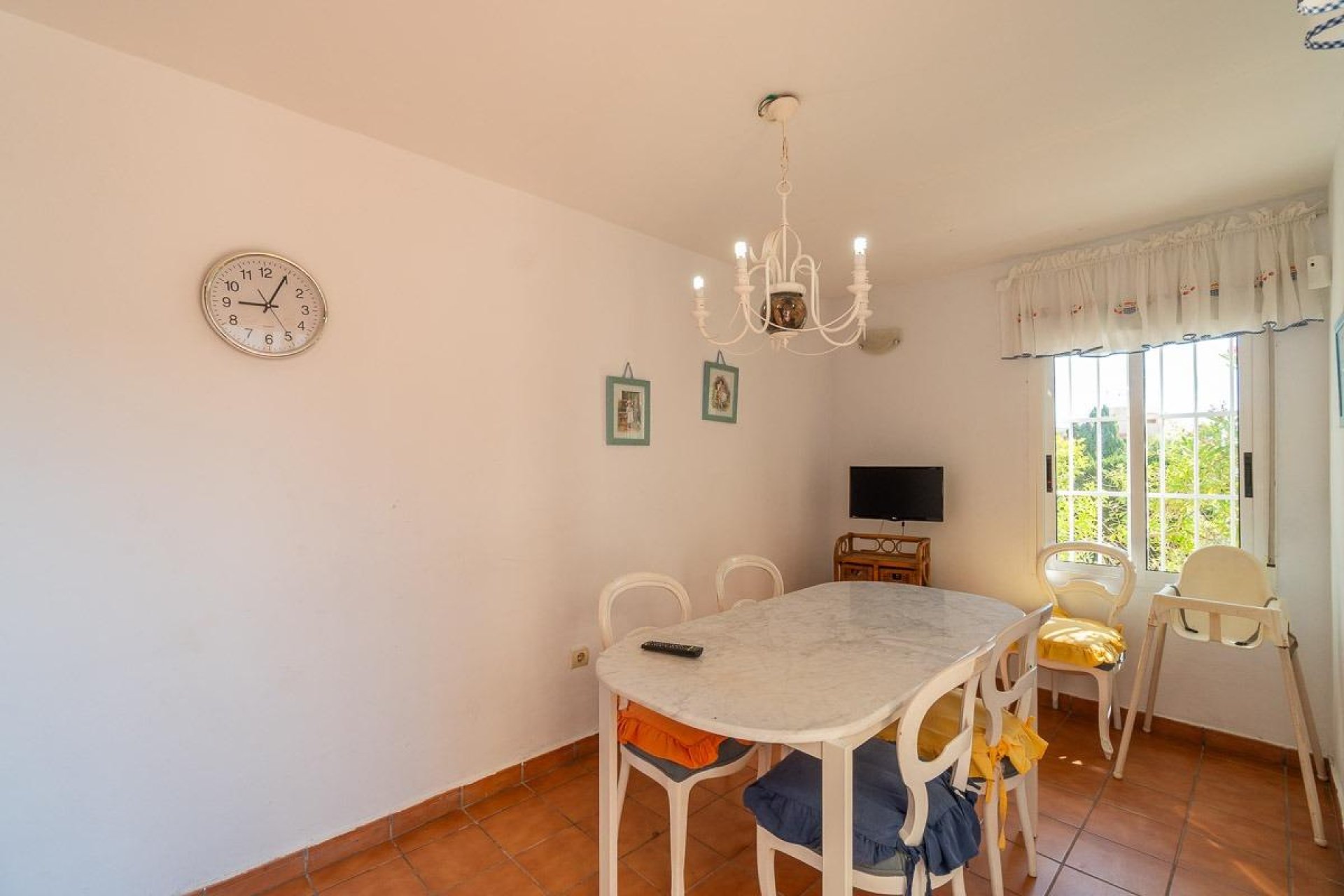 Resale - Villa * - Torrevieja * - La Mata *