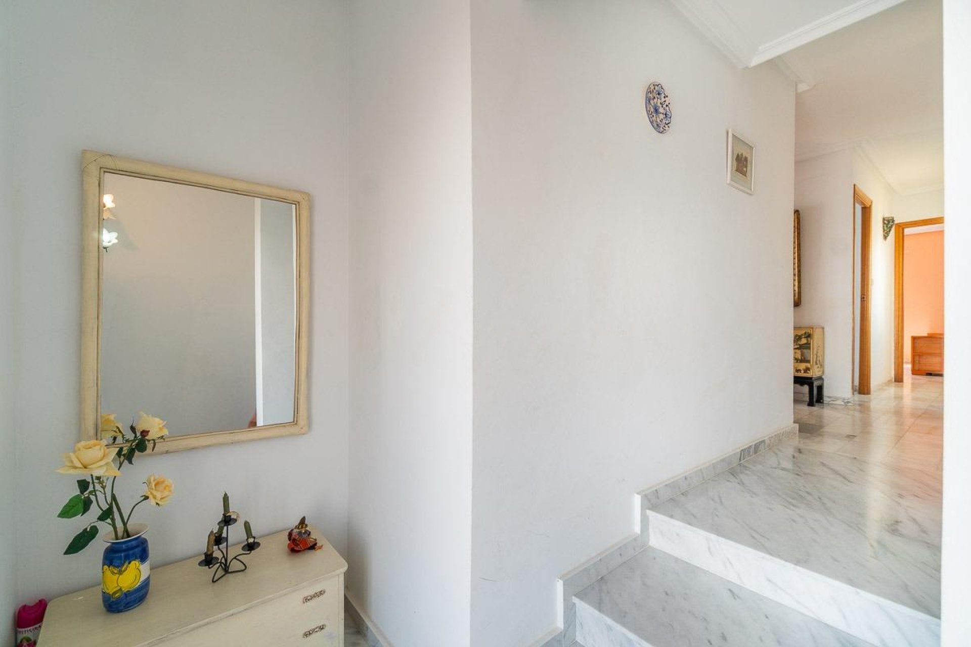 Resale - Villa * - Torrevieja * - La Mata *
