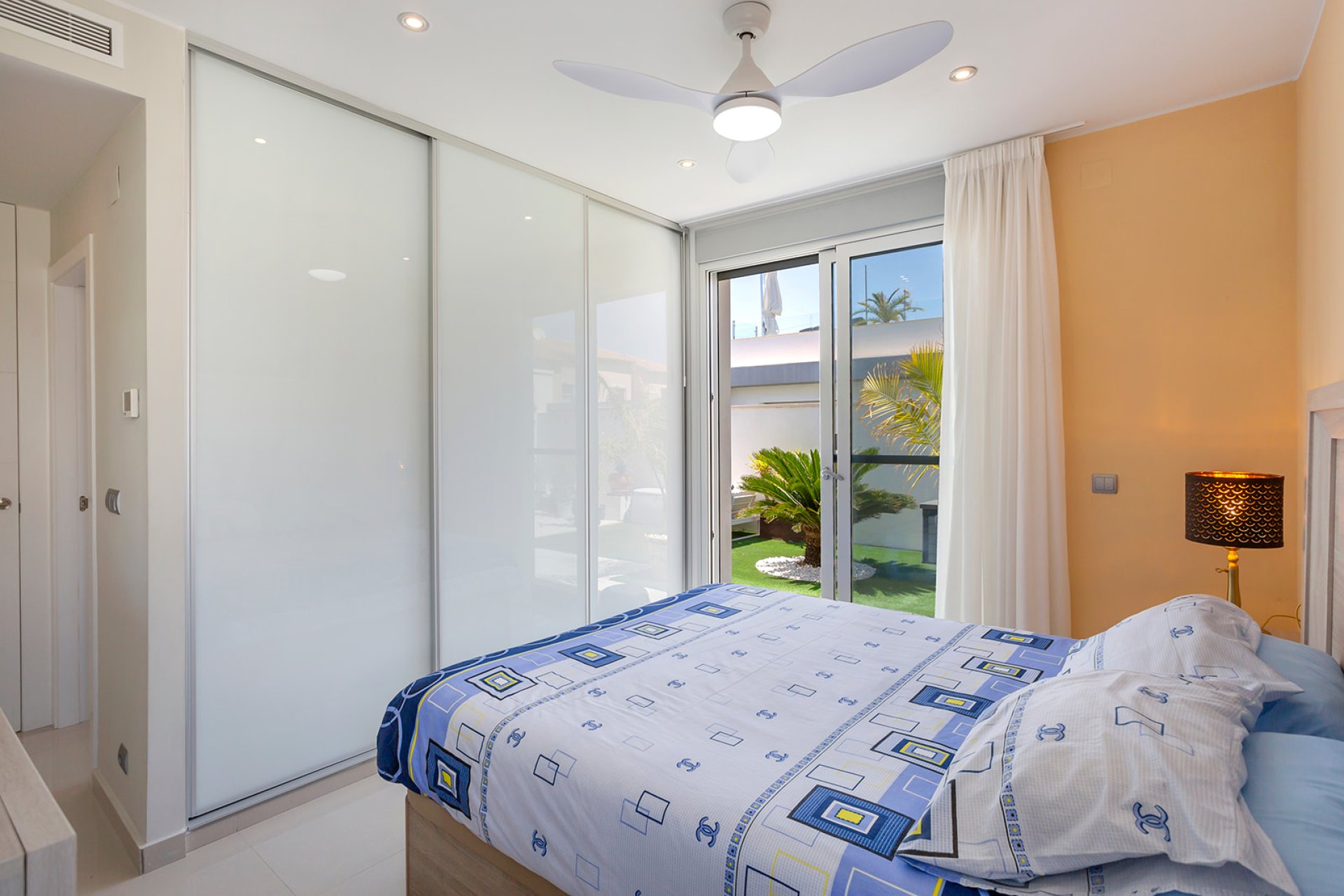 Resale - Villa - Torrevieja - La siesta