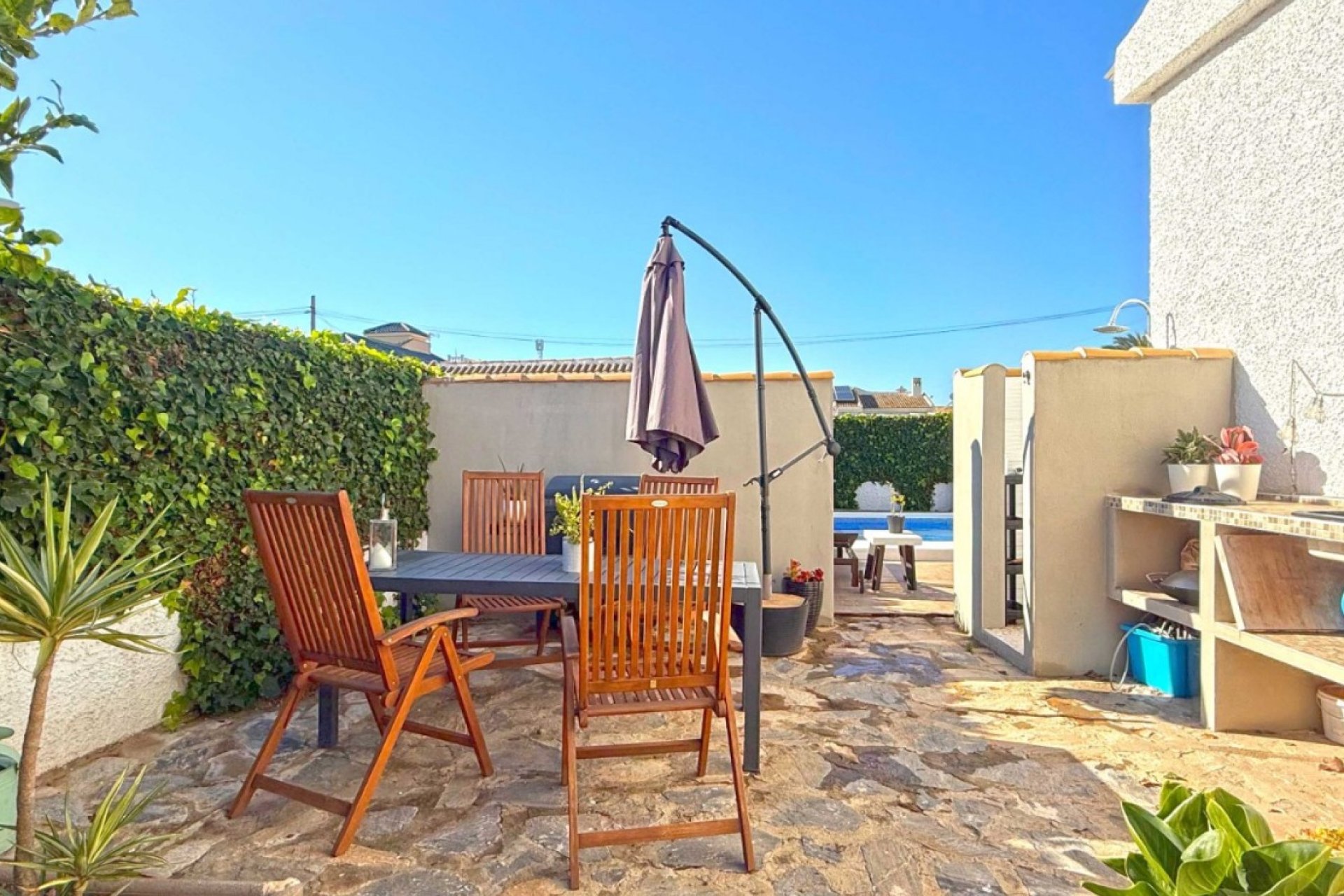 Resale - Villa - Torrevieja - La siesta