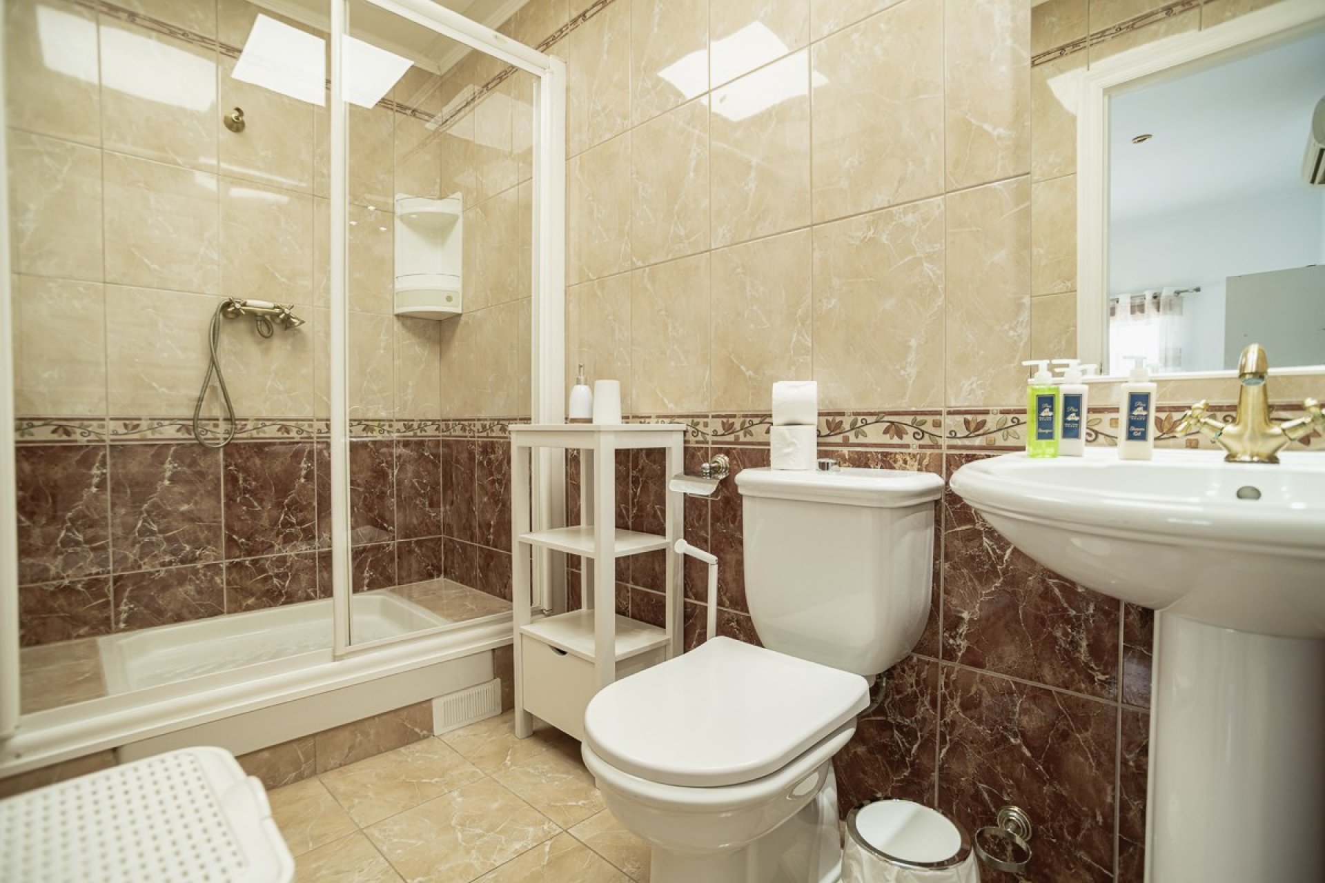 Resale - Villa * - Torrevieja - La Siesta *