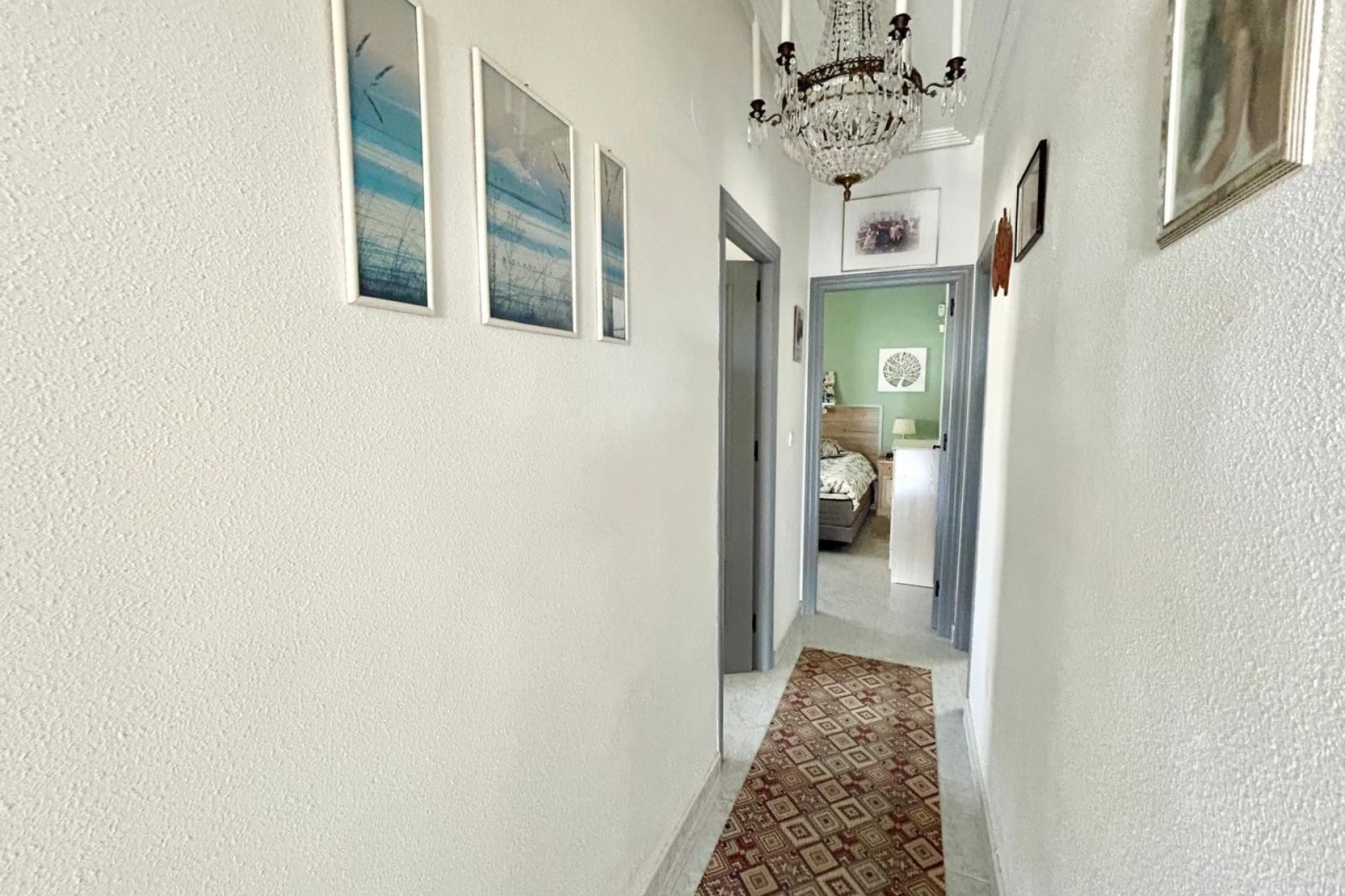 Resale - Villa * - Torrevieja * - La Siesta