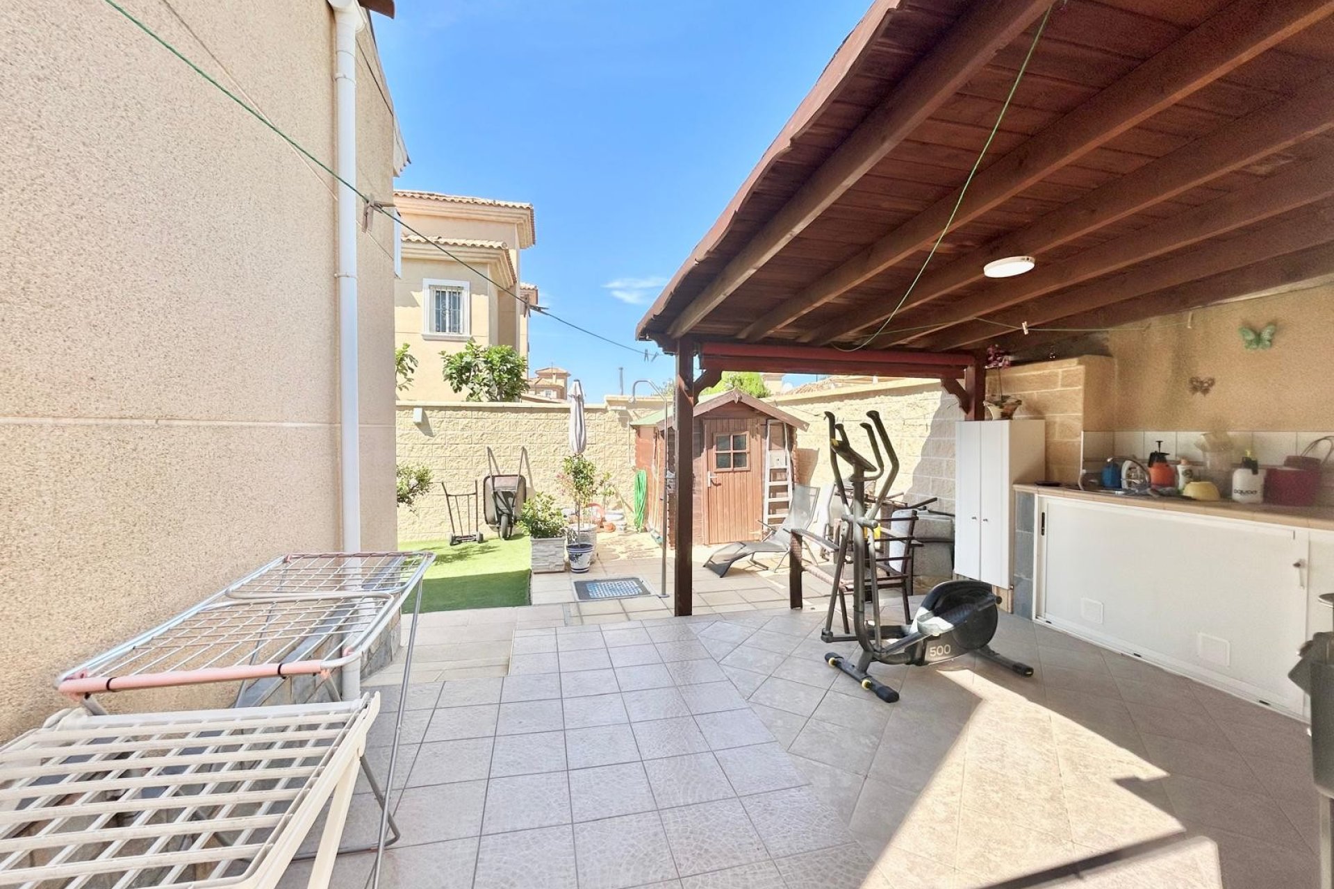 Resale - Villa * - Torrevieja * - La Siesta