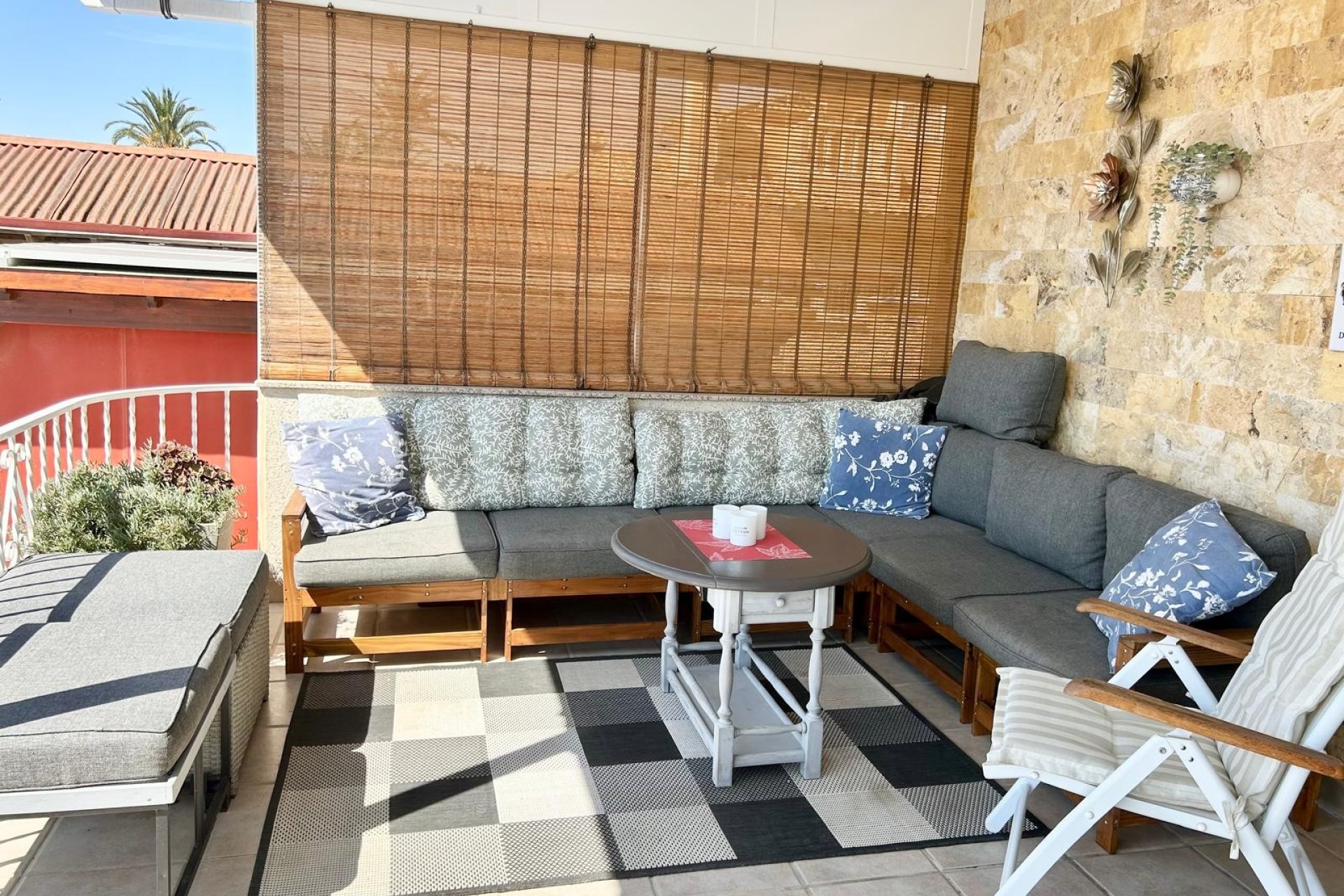 Resale - Villa * - Torrevieja * - La Siesta