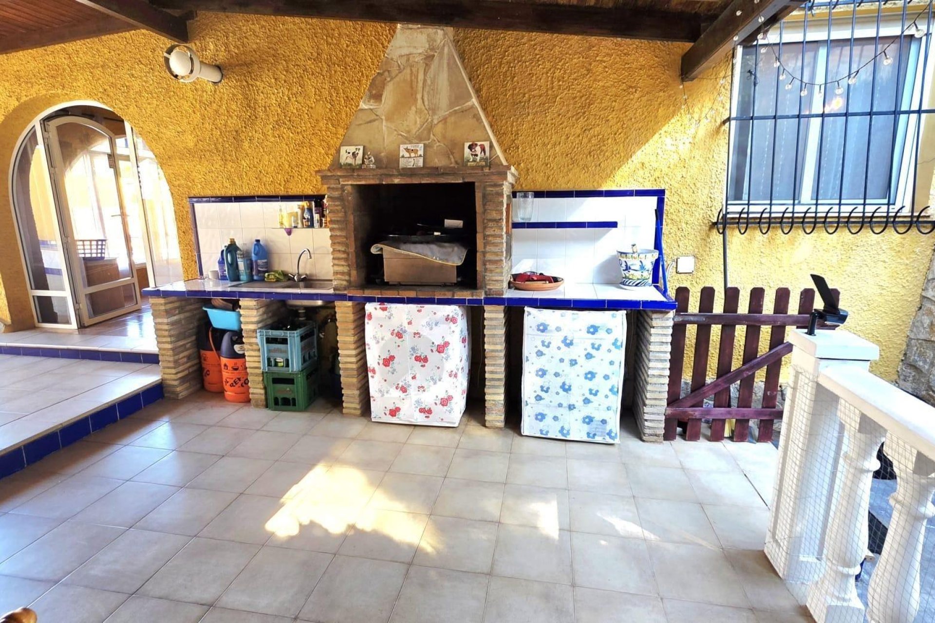 Resale - Villa * - Torrevieja * - La Siesta *