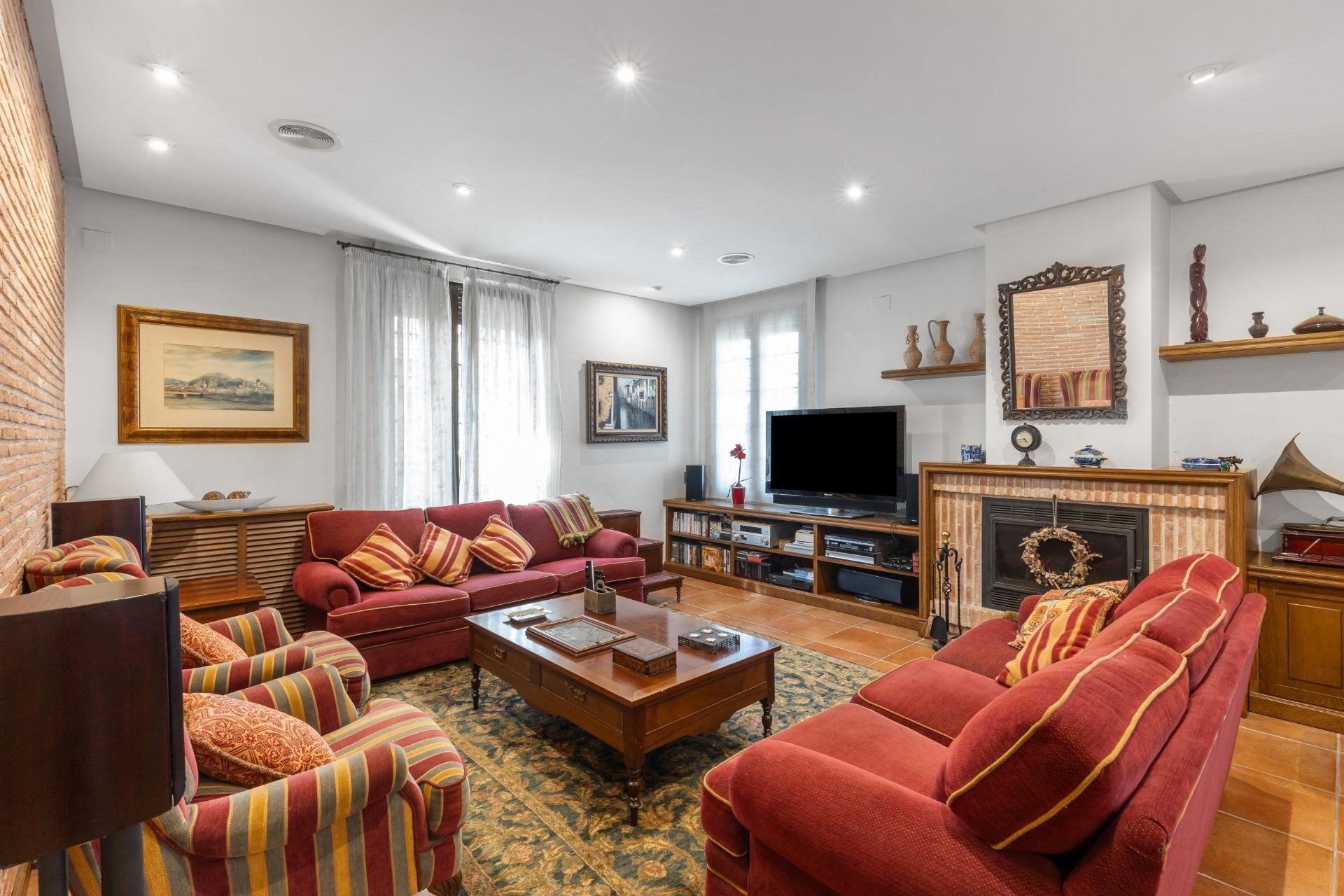 Resale - Villa * - Torrevieja - La veleta