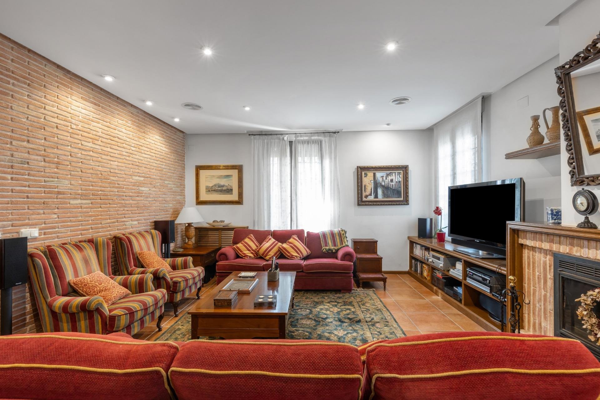 Resale - Villa * - Torrevieja - La veleta