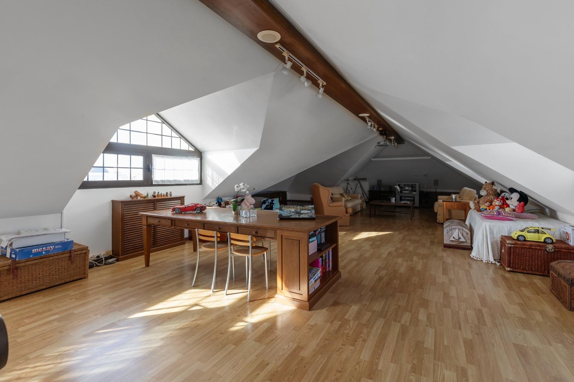 Resale - Villa * - Torrevieja - La veleta