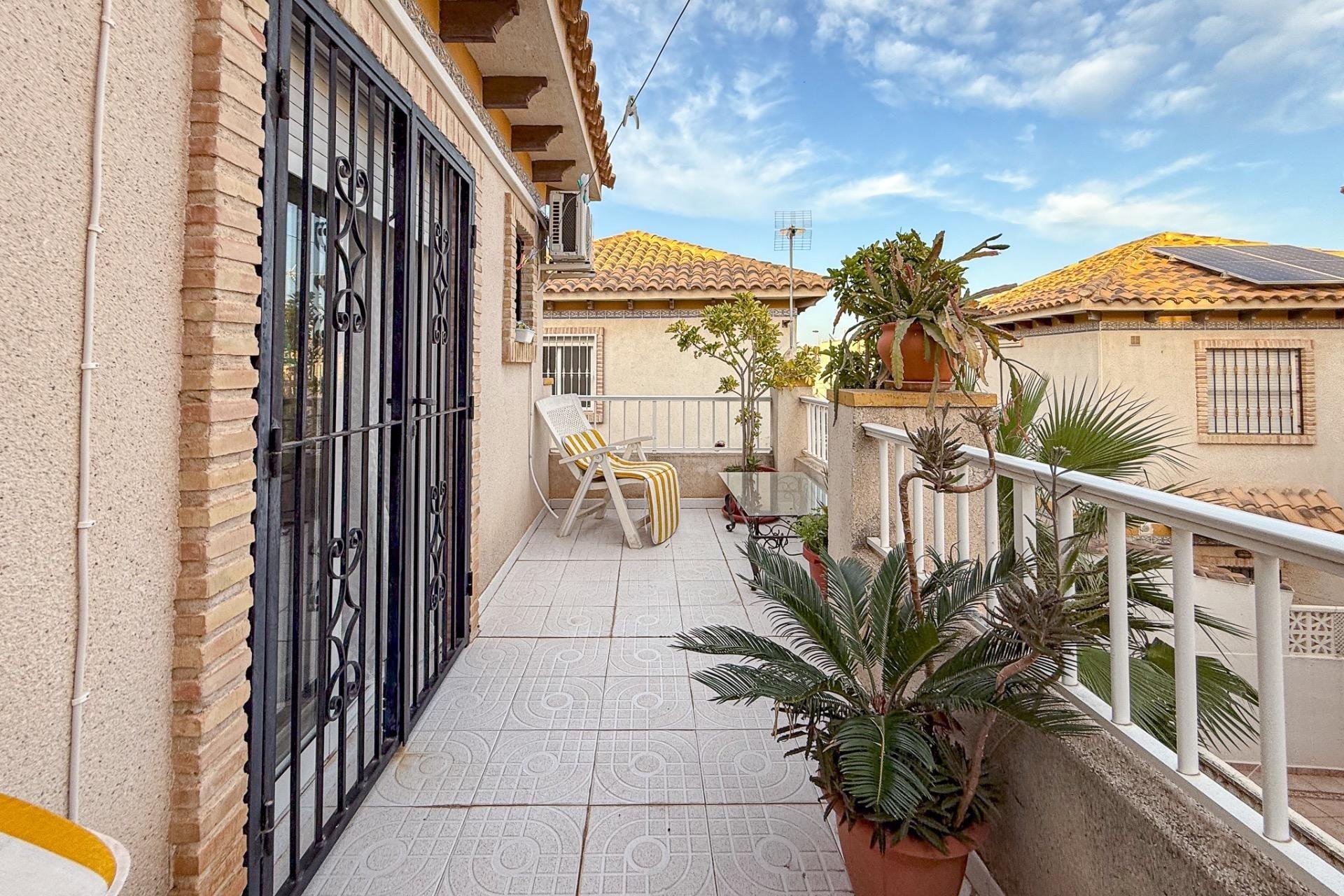 Resale - Villa - Torrevieja - Las calas